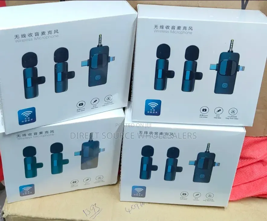 Dual Wireless Microphone With Long Battery Life