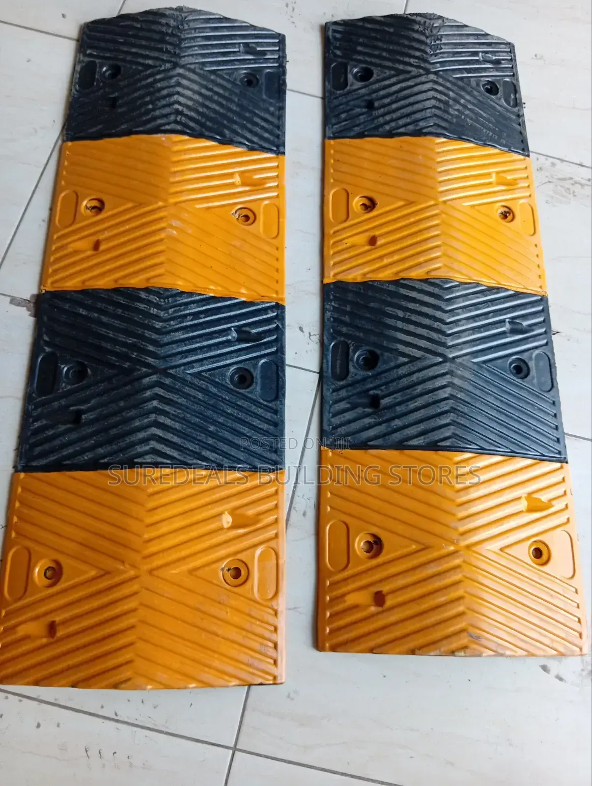 High Quality Reflective Rubber Speed Bumps