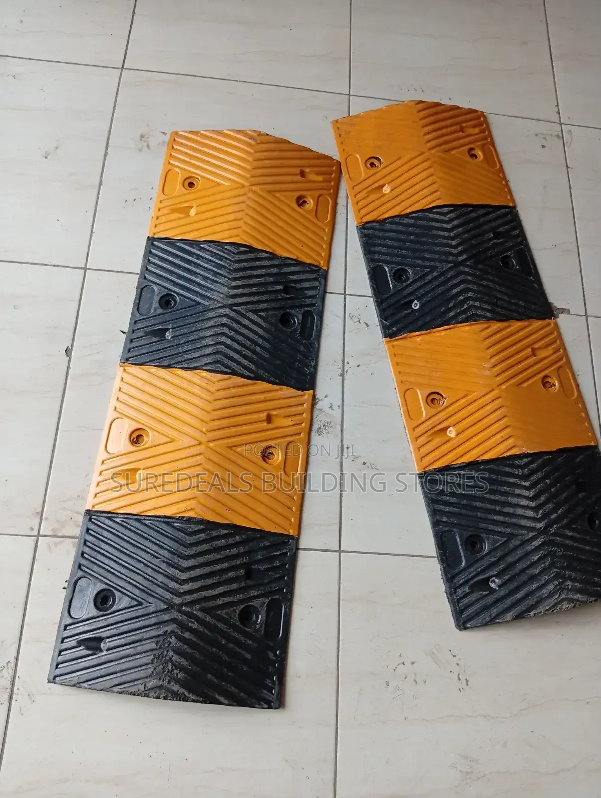 Modular Rubber Speed Bumps 50mm Thickness