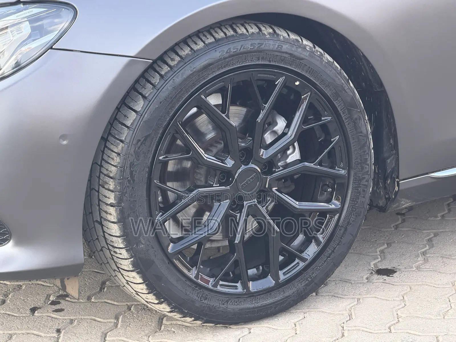 Mercedes-Benz E200 2017 Gray