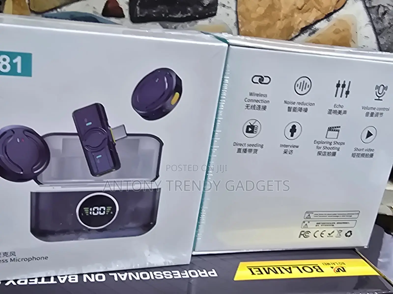 Q81 Plug Play Microphone for YouTube TikTok Podcasts