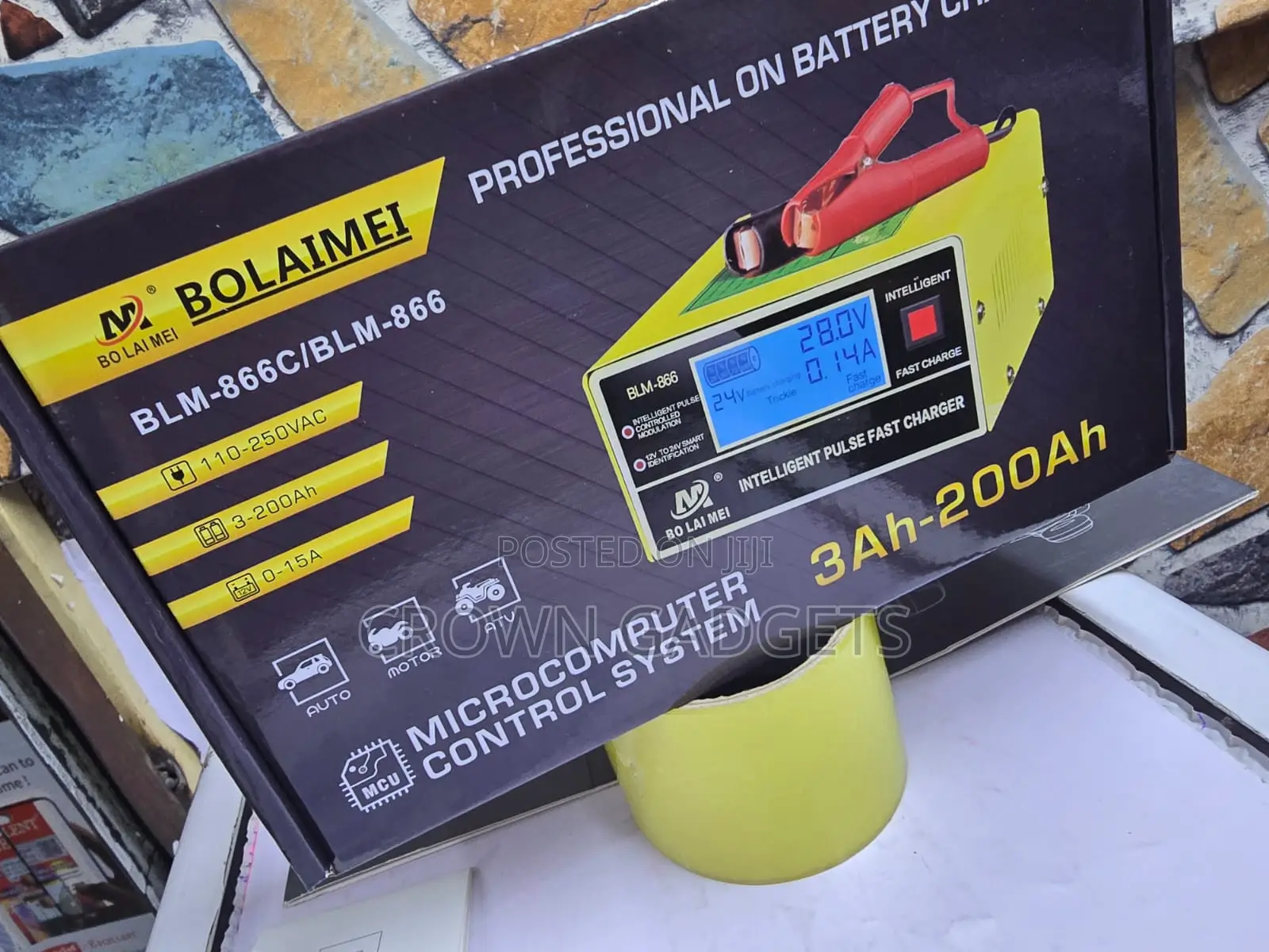 BLM-866 Professional Smart Battery Charger With LCD Display