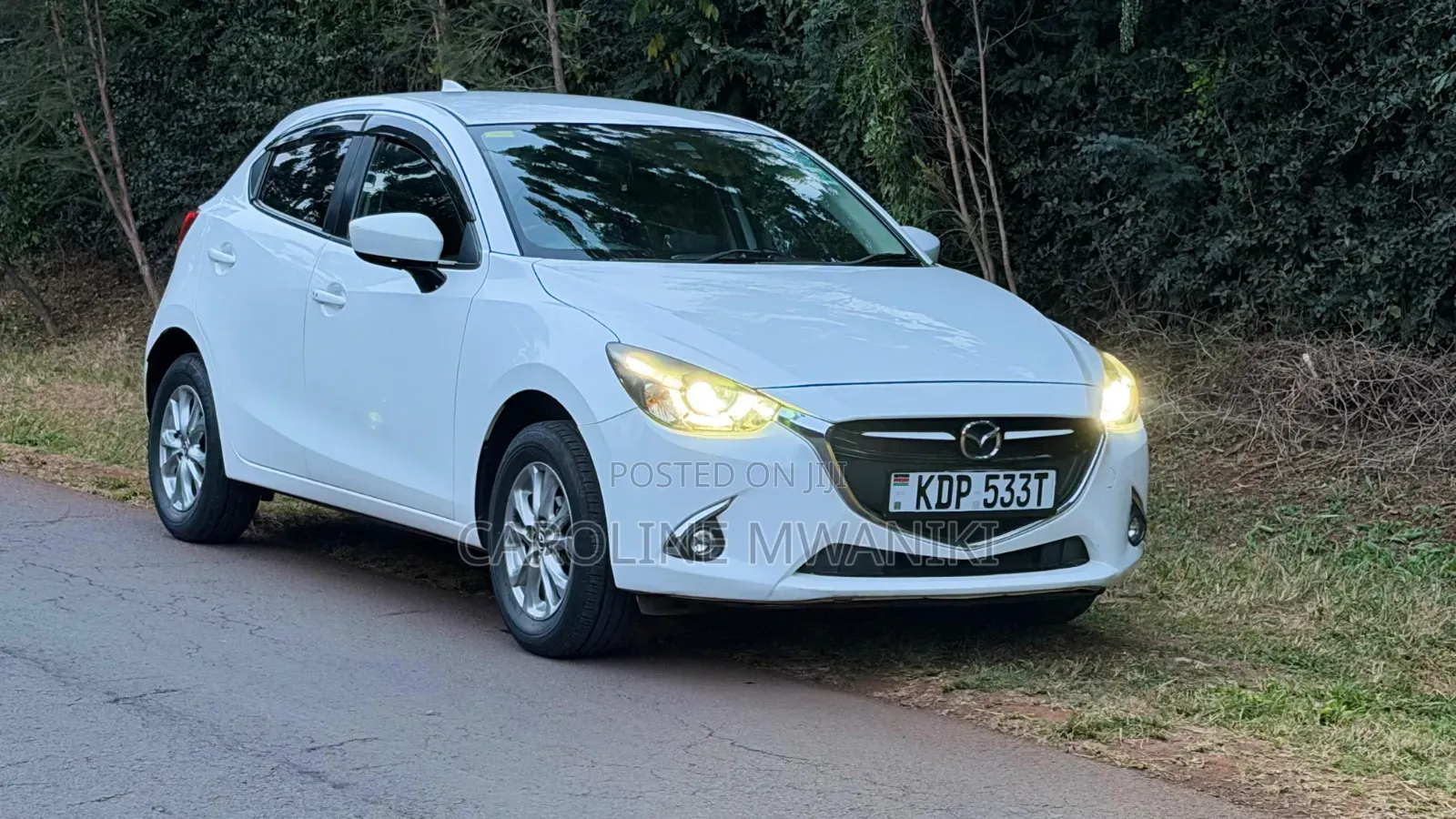 Mazda Demio 2016 Pearl