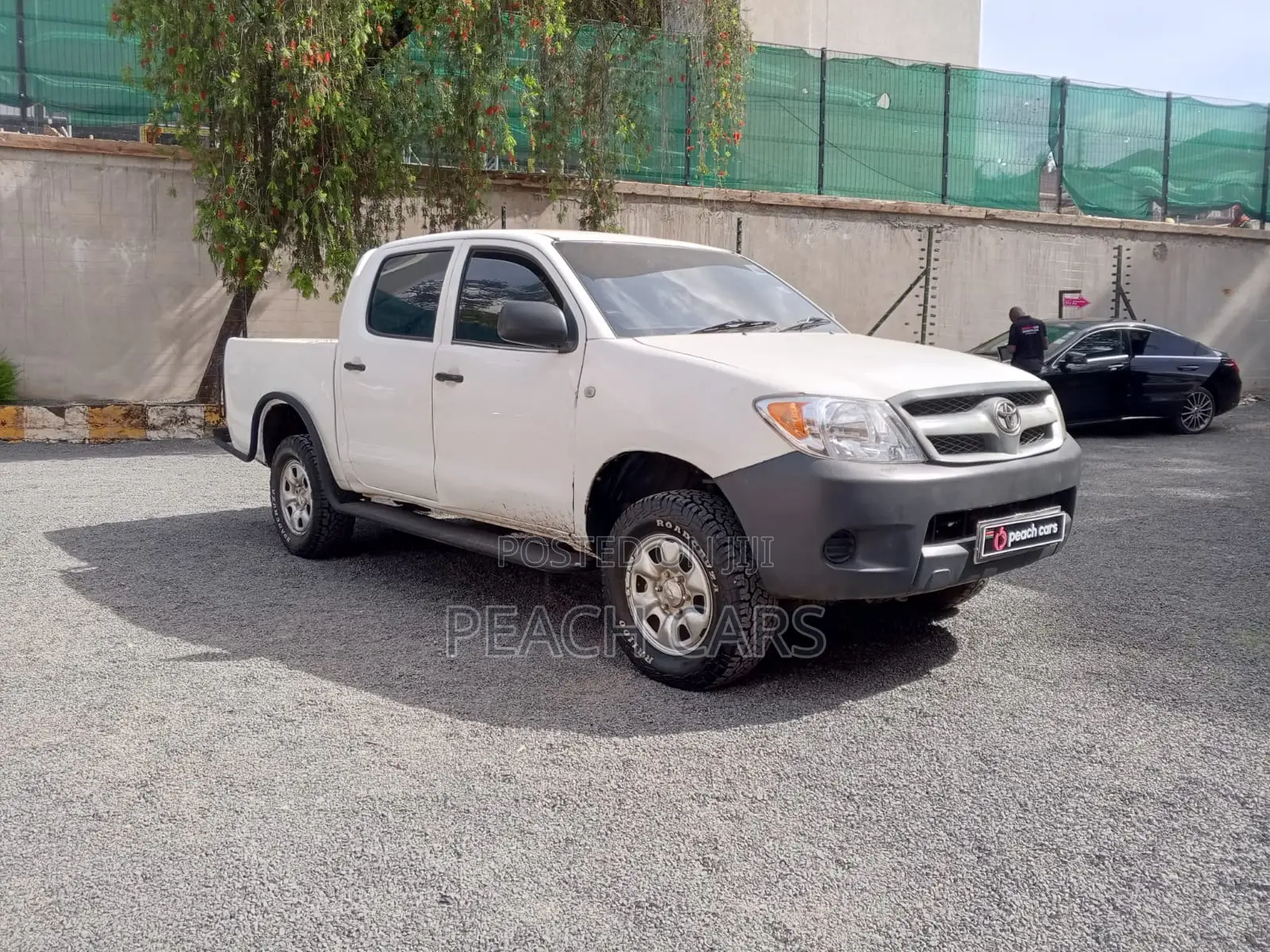 Toyota Hilux 2010 White
