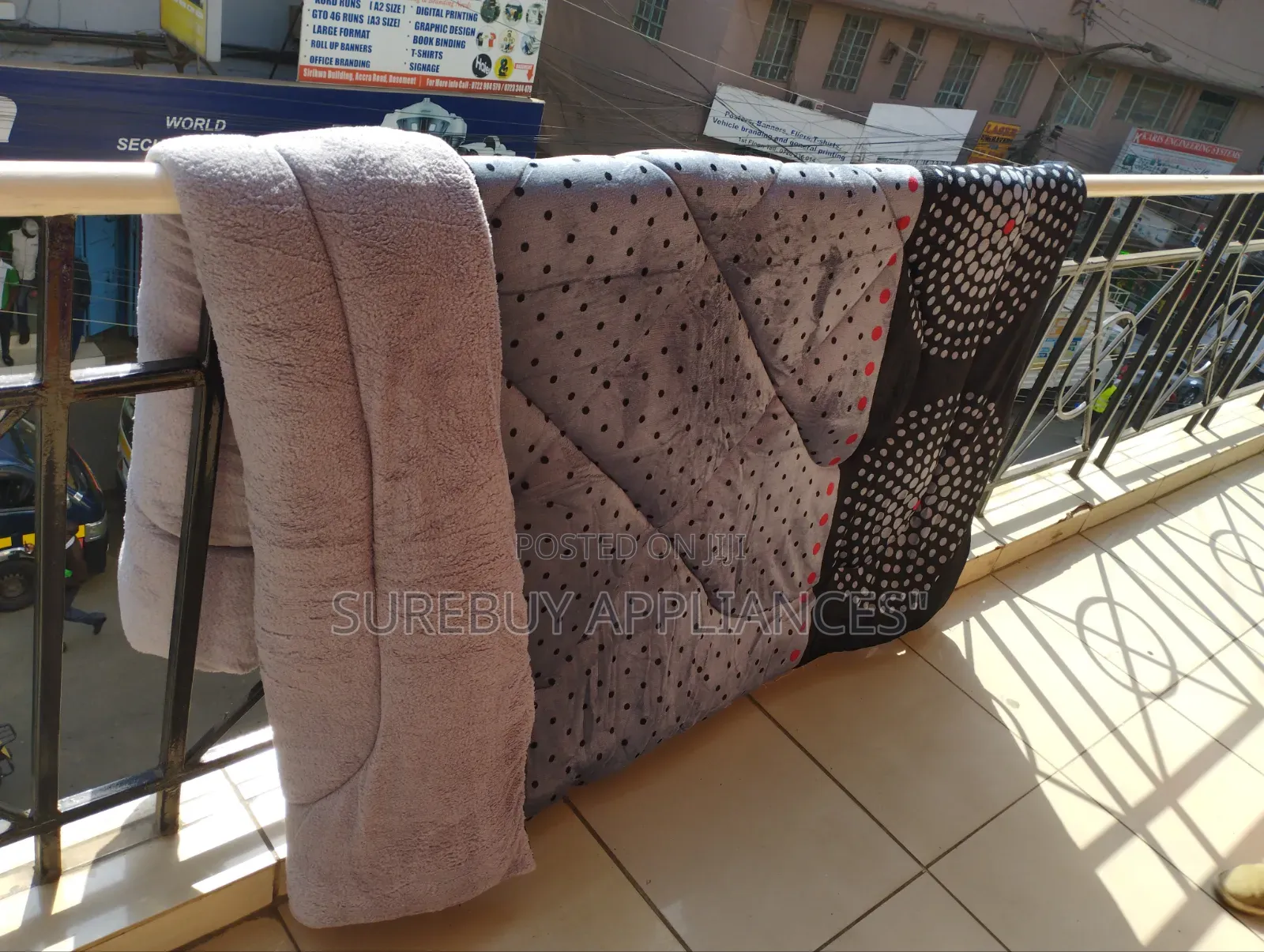 5×6 Woolen Duvet - Soft, Warm Comfortable All-Season Bedding at 1500
