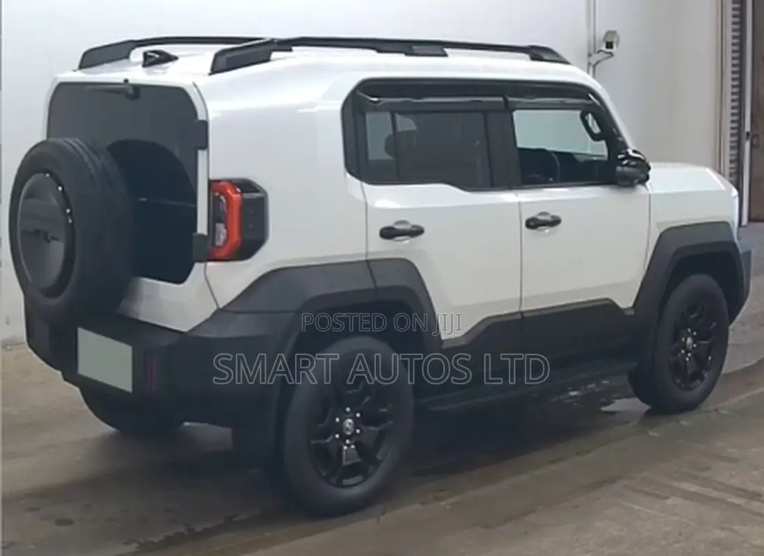 New Toyota FJ Cruiser 2025 Pearl