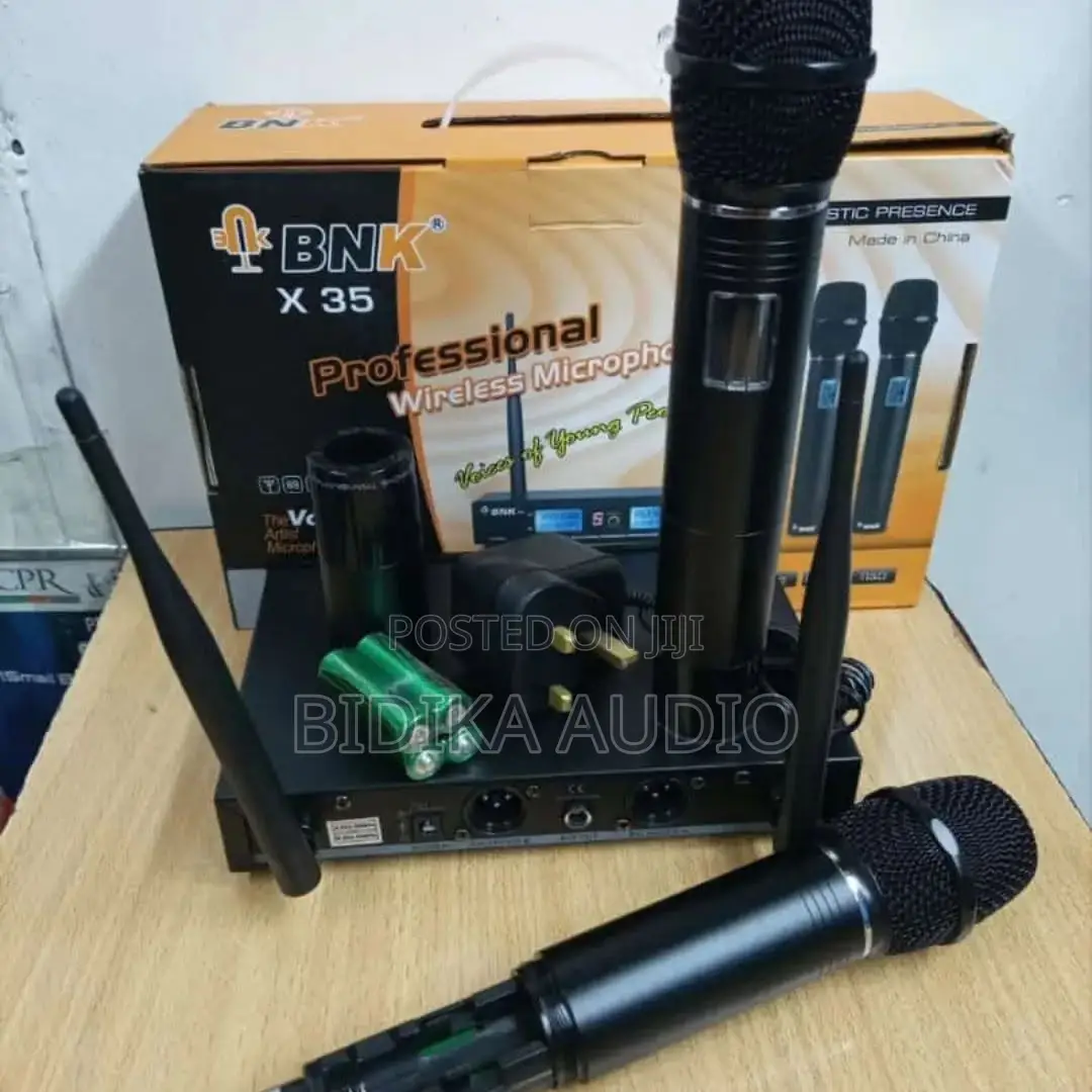BNK X35 Professional Dual UHF Wireless Microphone System