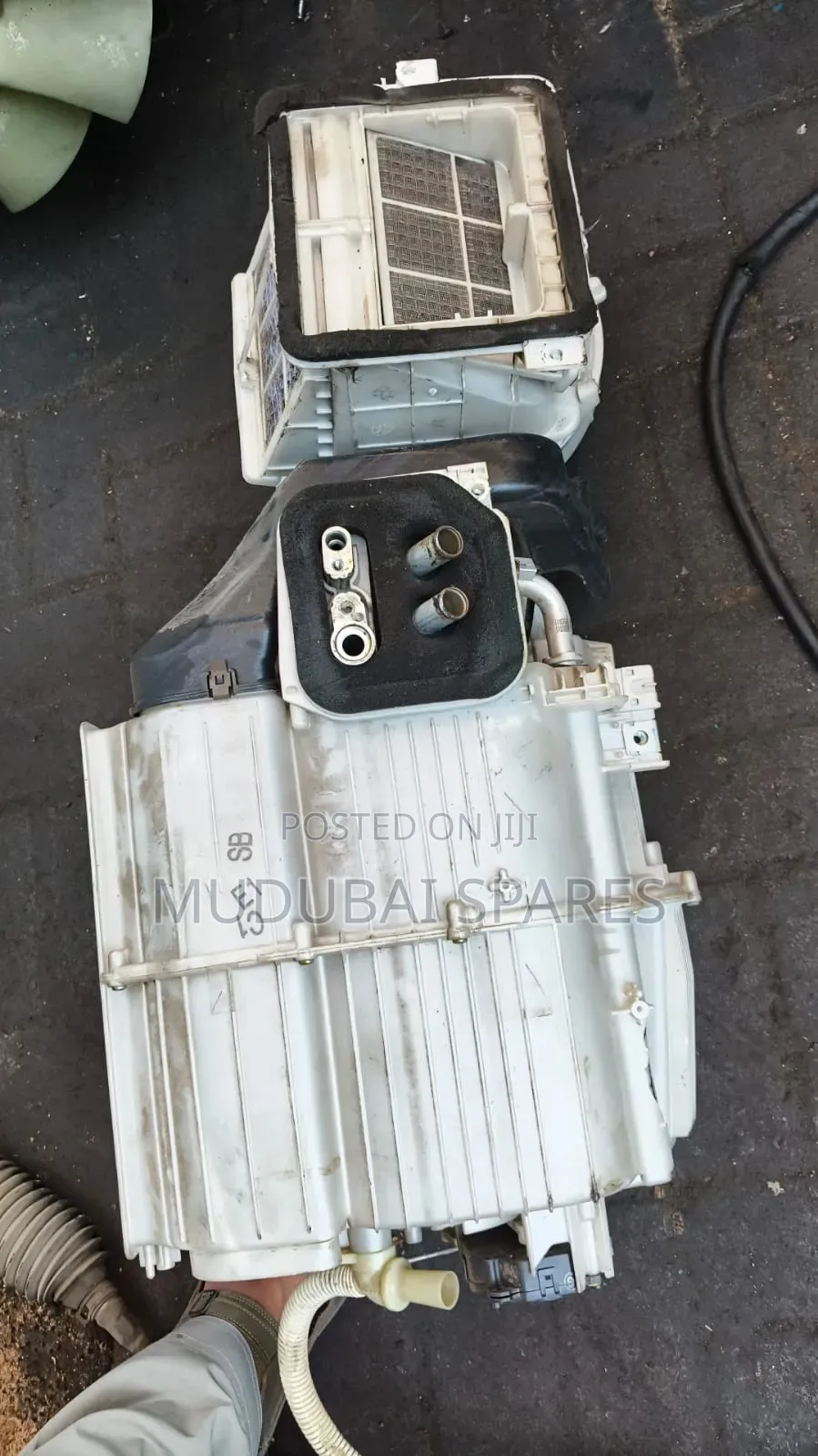 Isuzu NMR,nqr, Frr90, FVZ 34 A.C Blowers