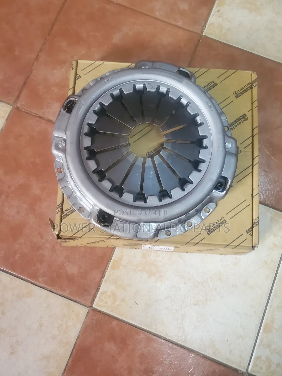 Toyota LC 200 Series Pressure Plate