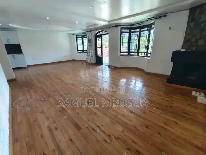 3bdrm Bungalow in Karen for rent