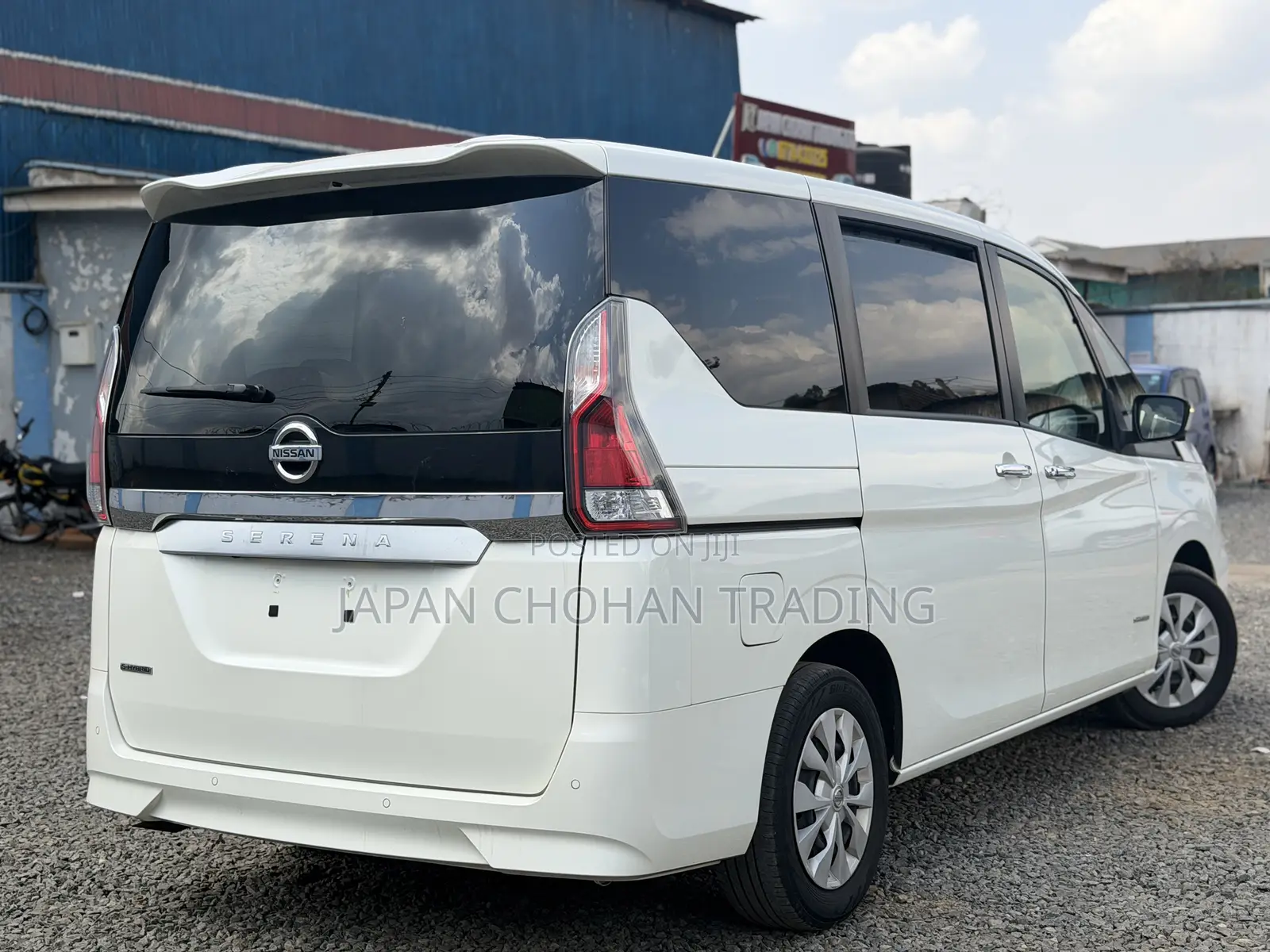 Nissan Serena 2019 White