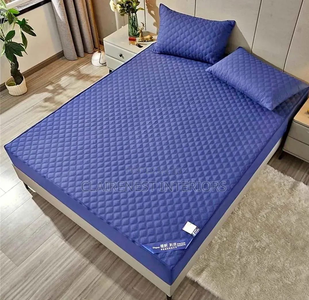 Spill Shielding White and Blue Waterproof Mattress Protectors