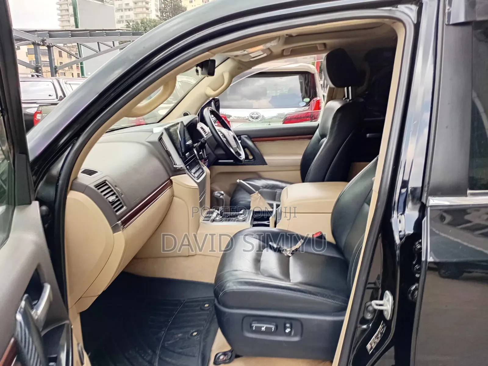 Toyota Land Cruiser 2016 Black
