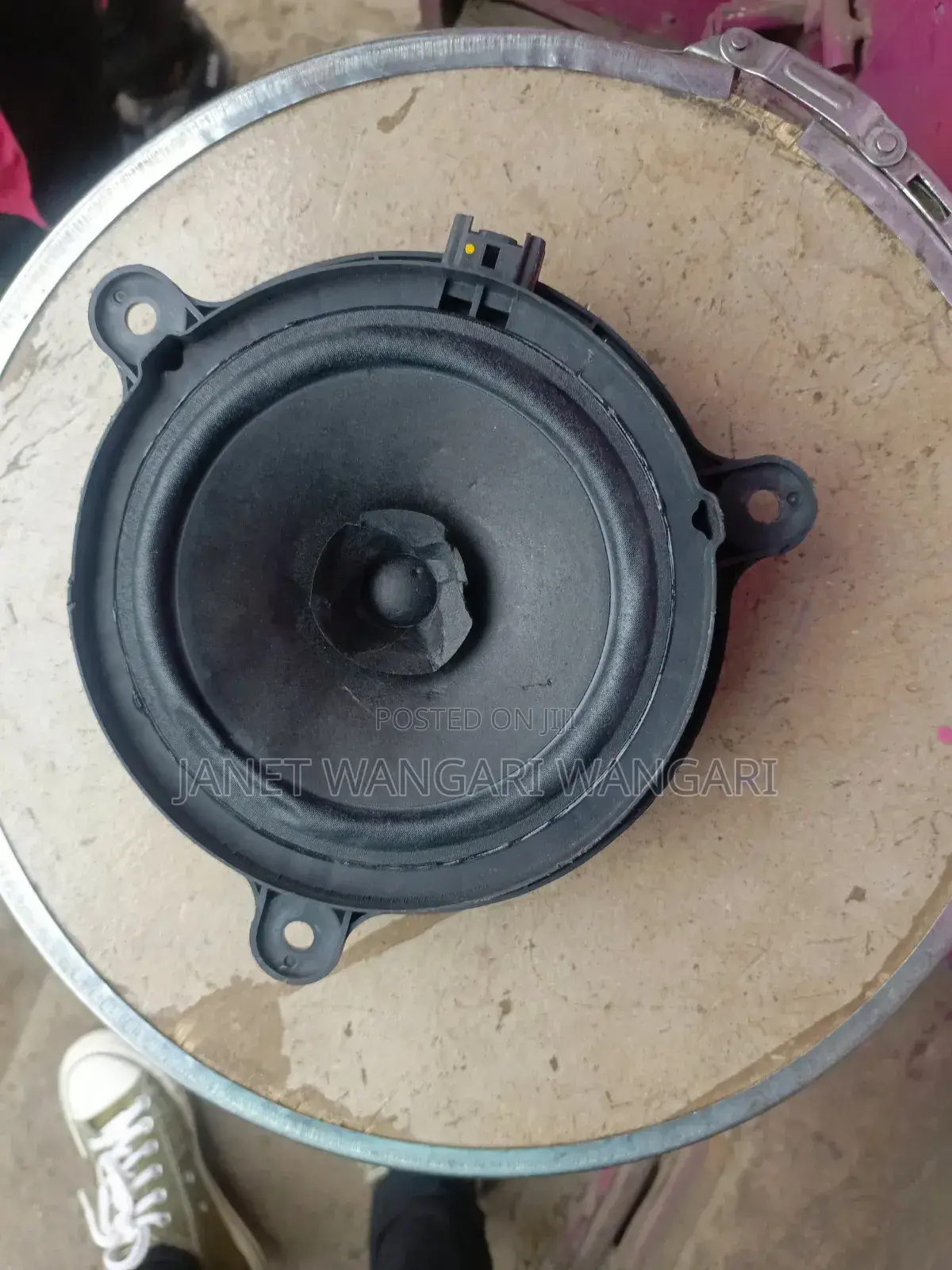 Universal Mazda Speakers