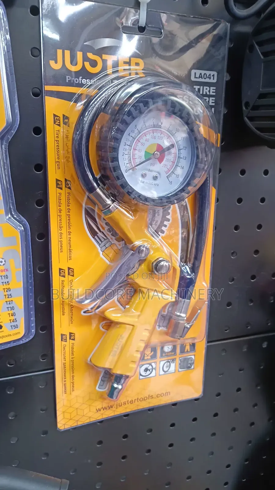 Tyre Pressure Inflating Gun With Pressure Gauge