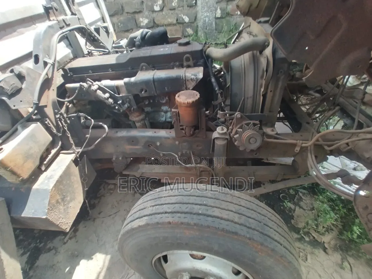Isuzu FRR 33 Repairable