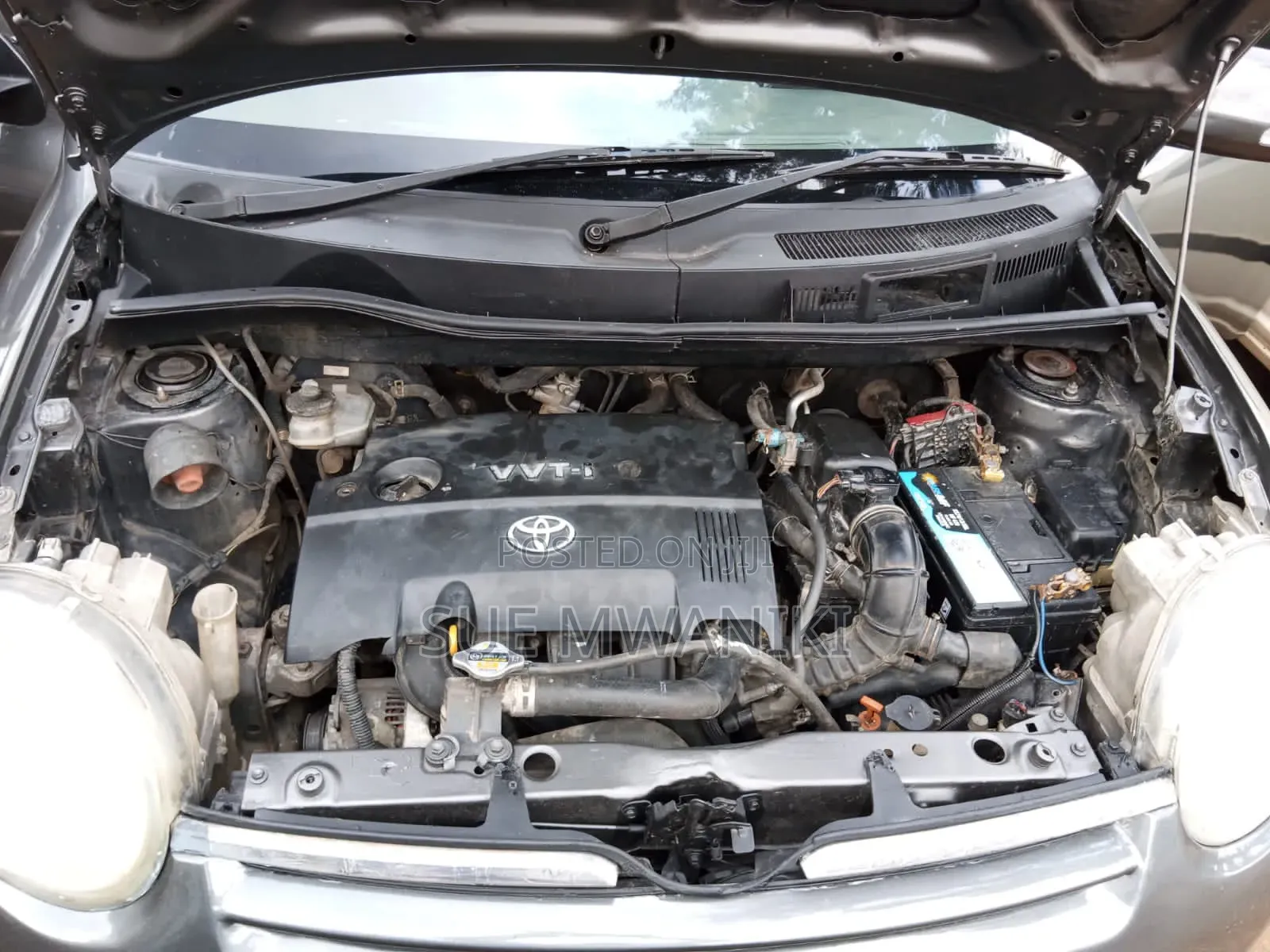 Toyota Sienta 2008 Gray