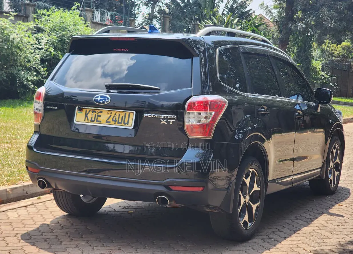 Subaru Forester 2.0XT Premium 4dr SUV AWD (2.0L 4cyl Turbo CVT) 2014