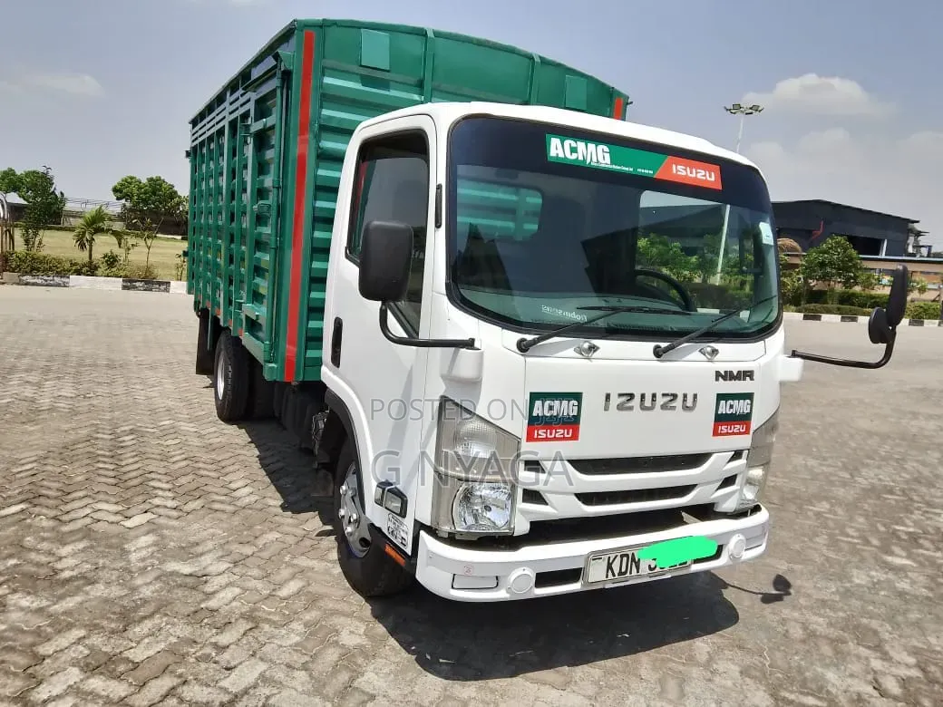 Isuzu NMR2023 2023 White