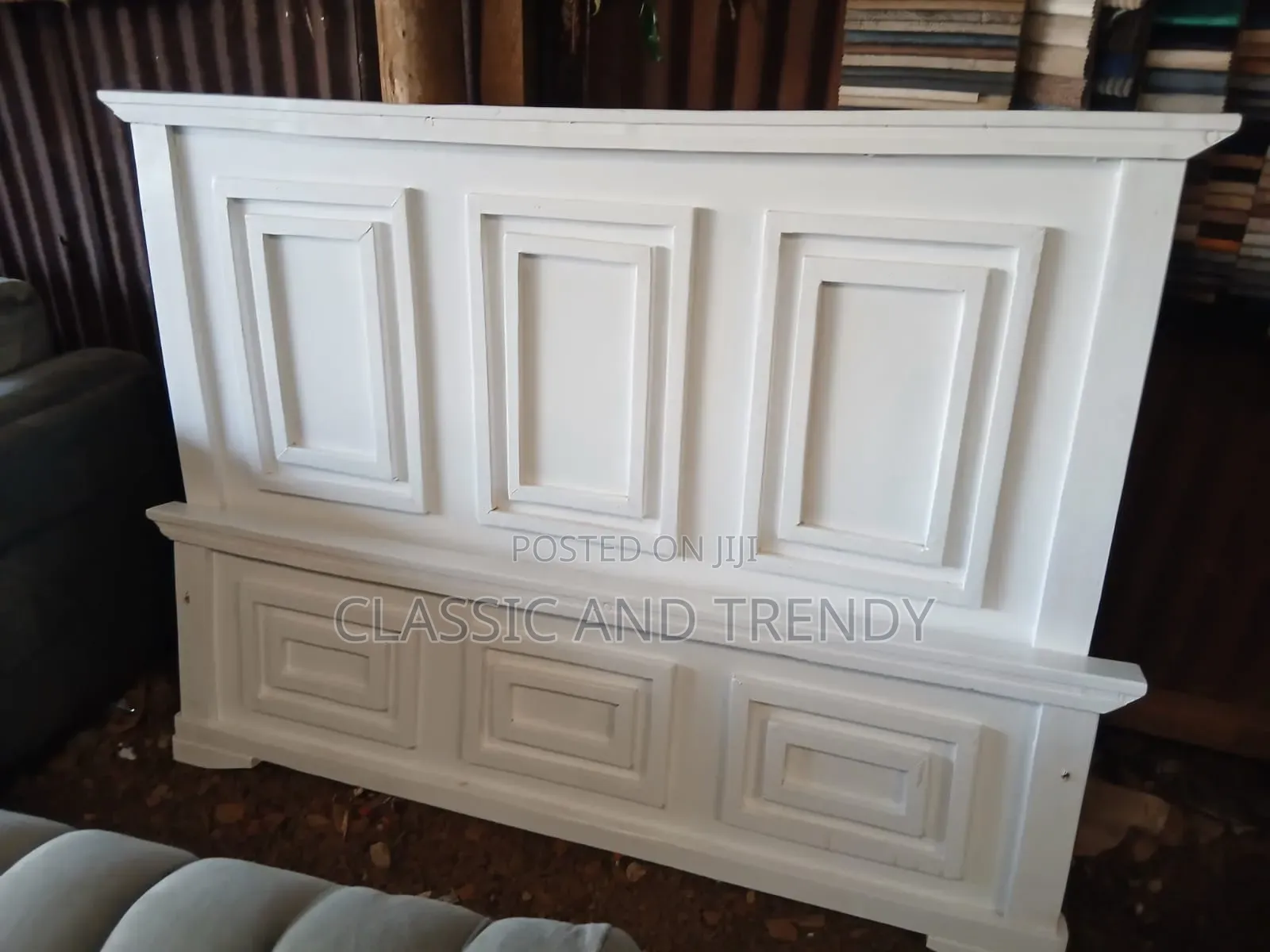 Wooden Bed With Panels 5x6
