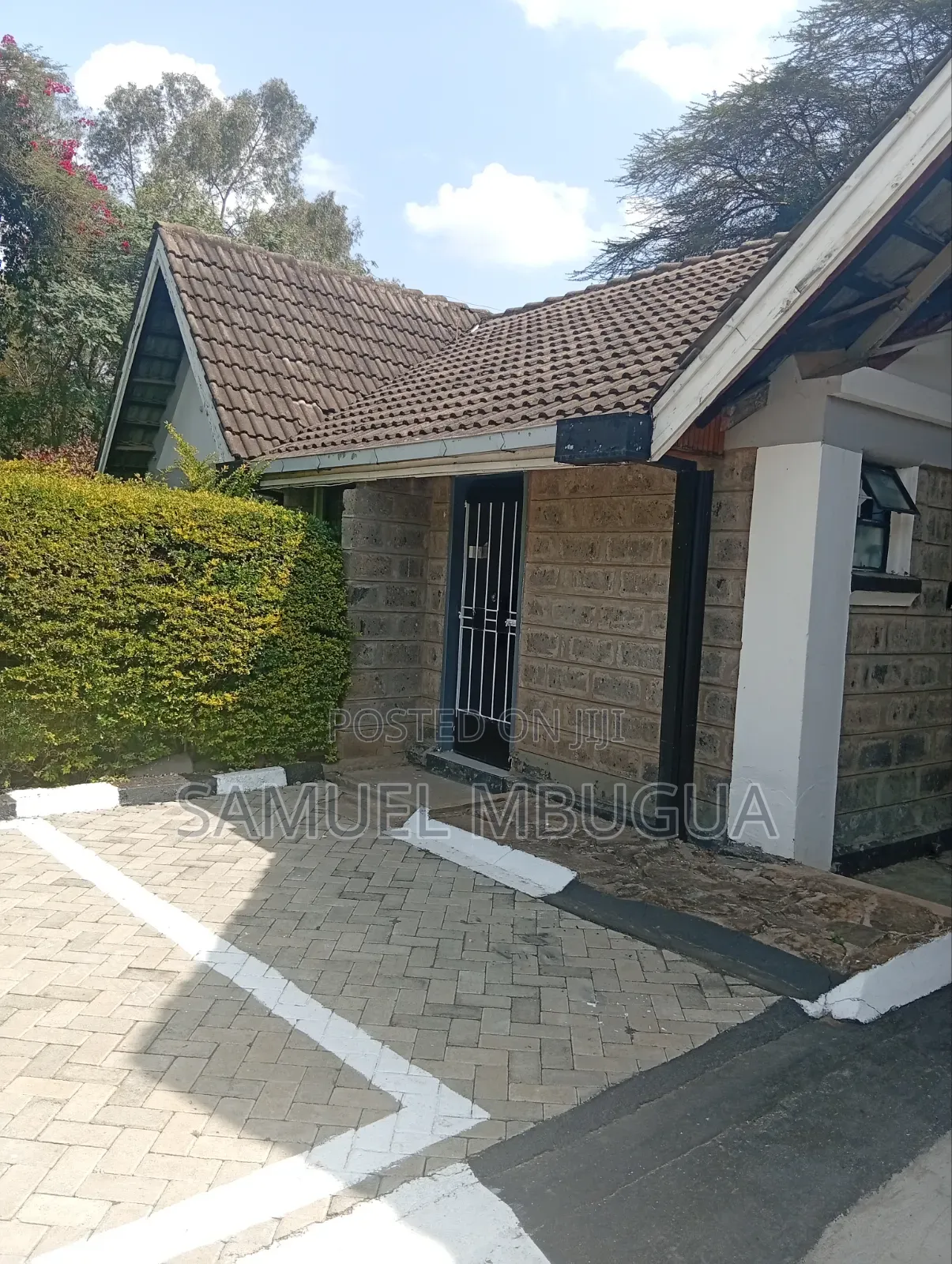 2bdrm Bungalow in Karen for rent