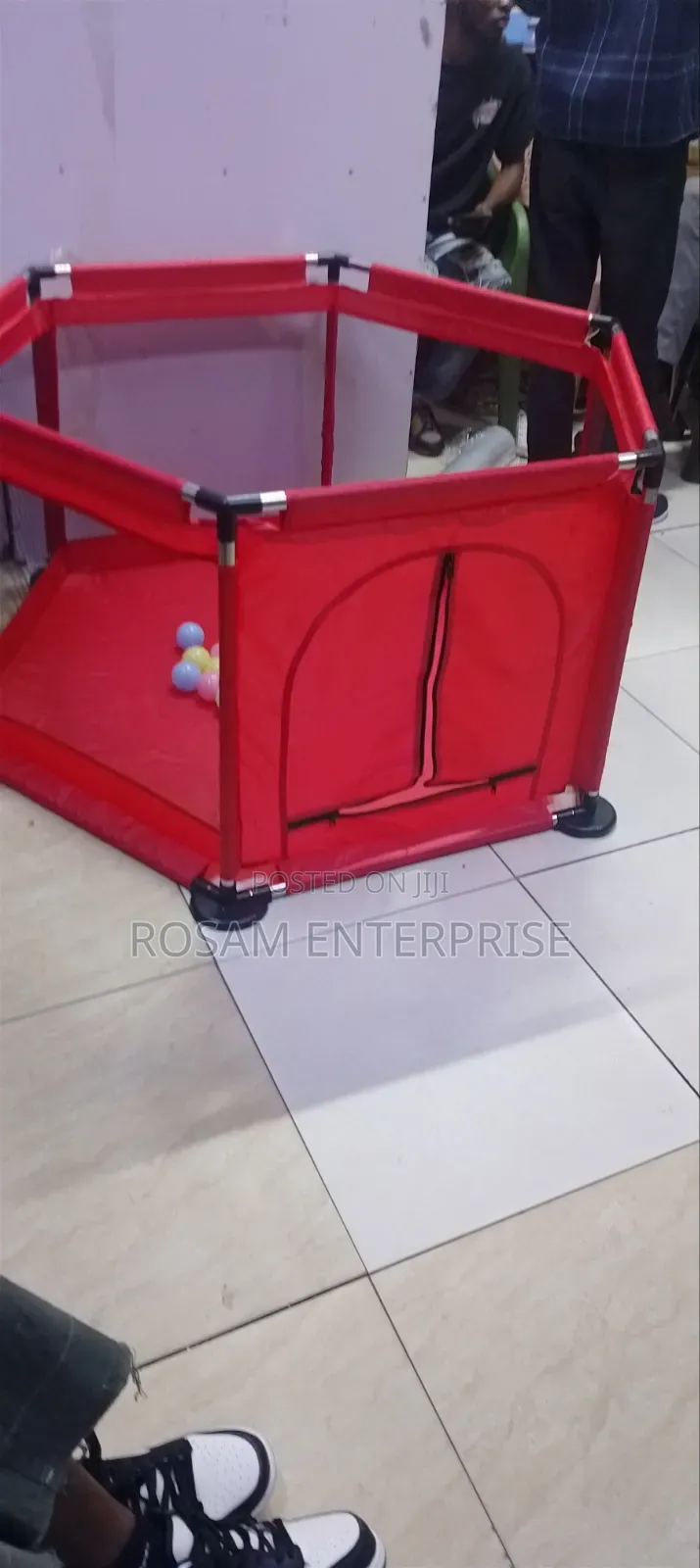 Babies Play Pen
