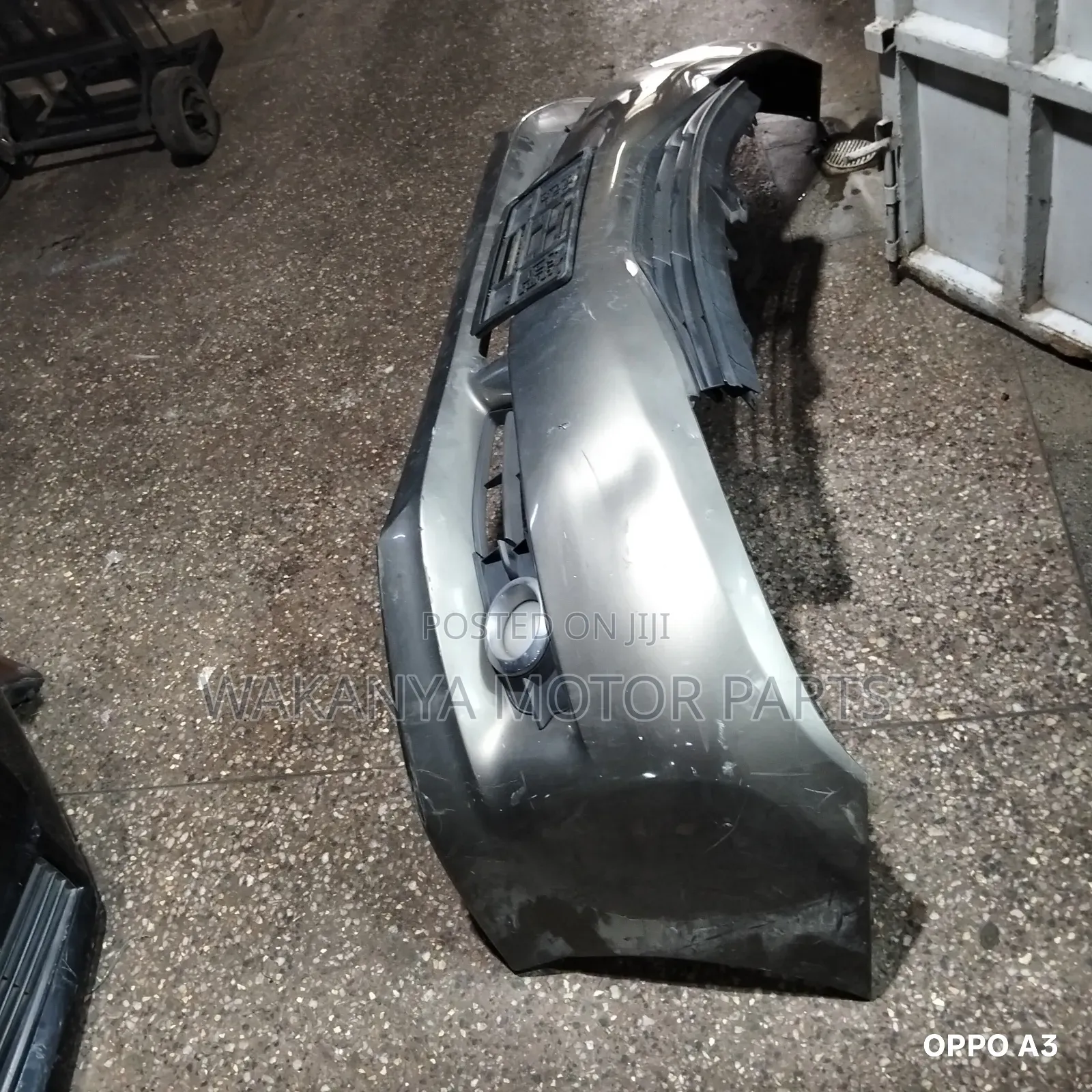 Toyota Wish Model 2011/2012 Front Bumper With Fog Lamps, Ex Japan