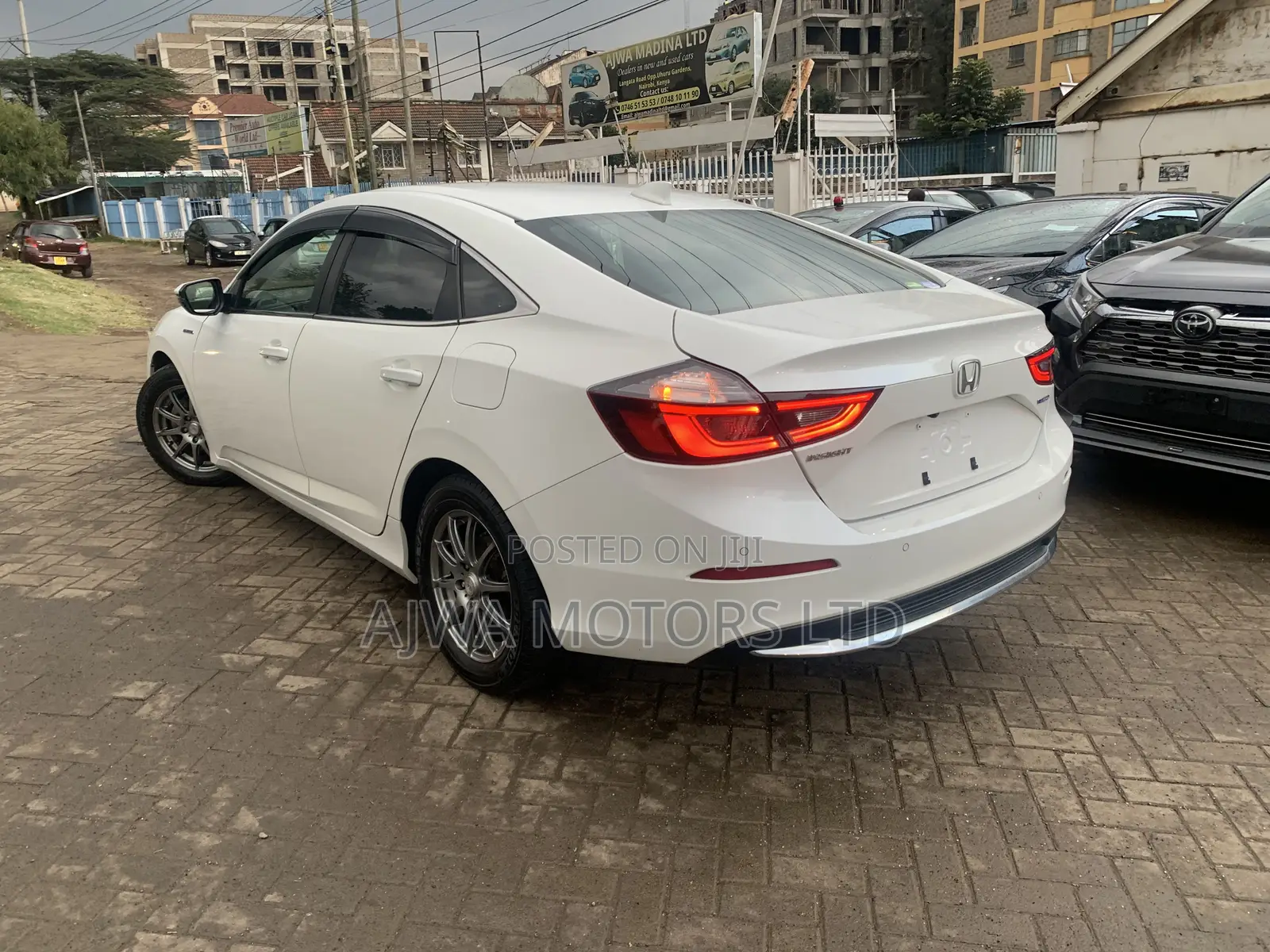 Honda Insight LX 2020 White
