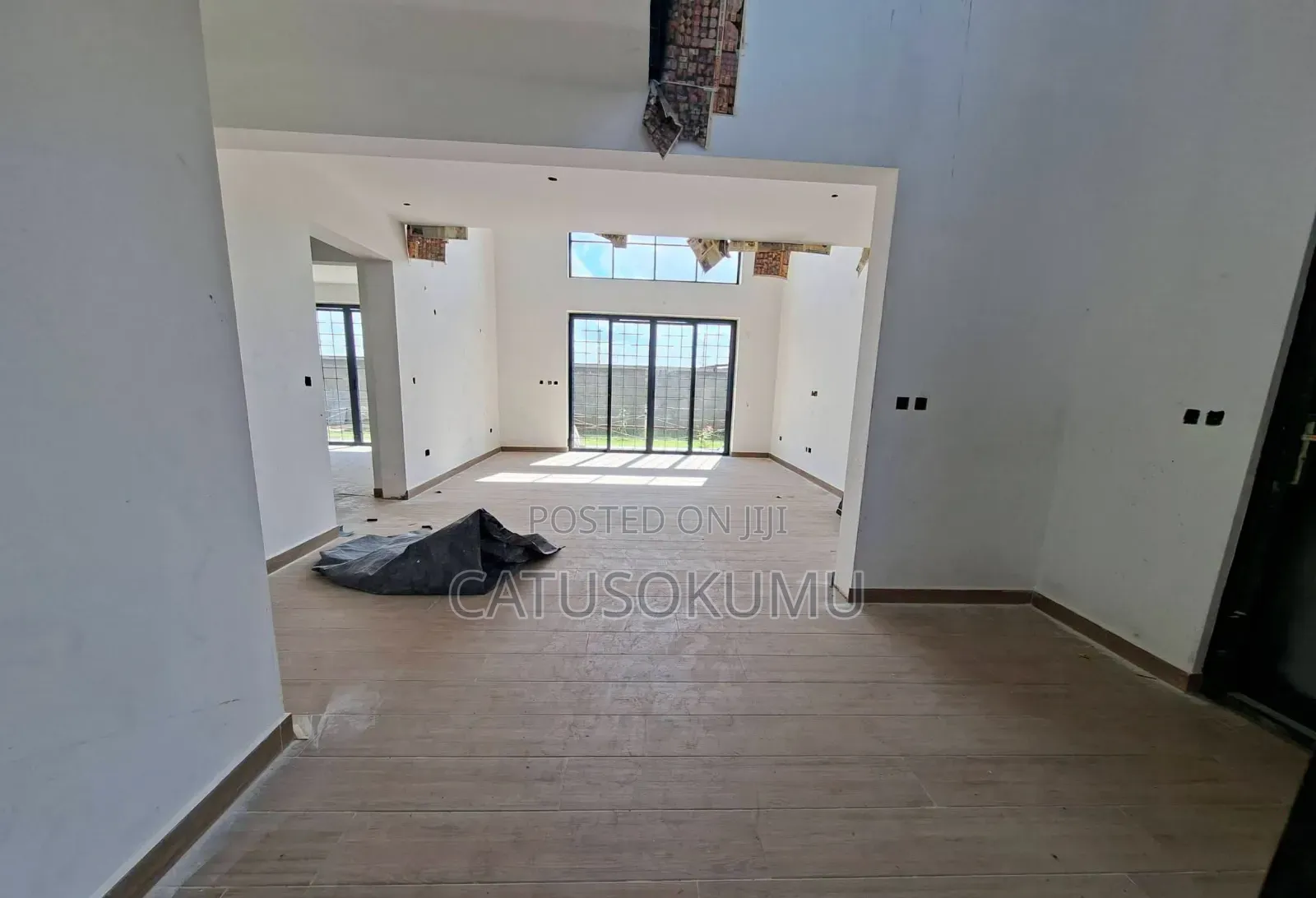 5bdrm Maisonette in Syokimau, Gateway Mall Area for sale