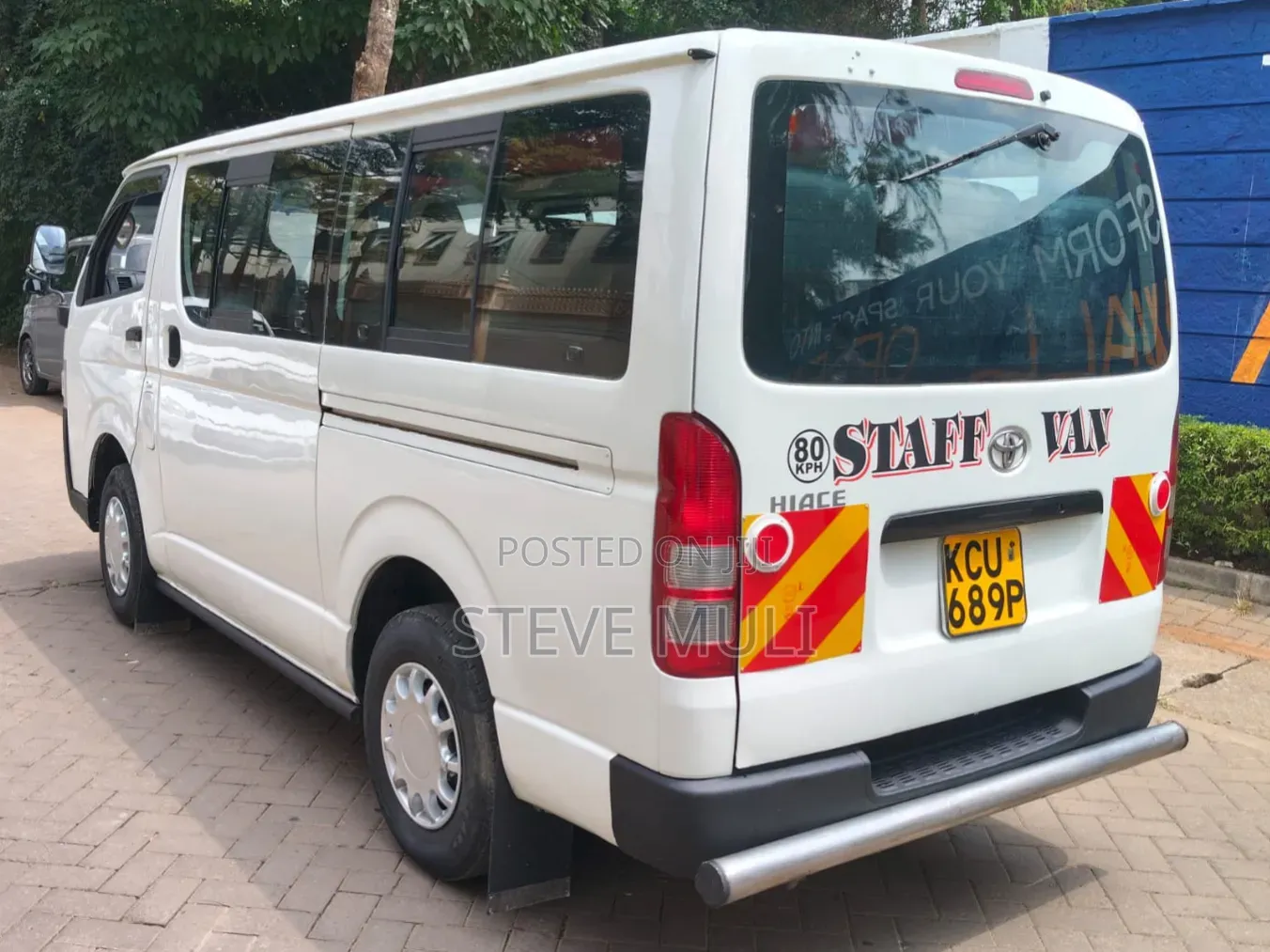 Toyota HiAce 2013 White