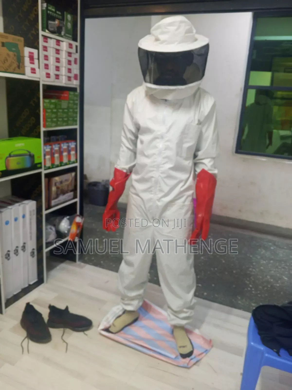 Beekeeping Suit With Fencing Heavy-Duty Bee Protection Rubber Gloves