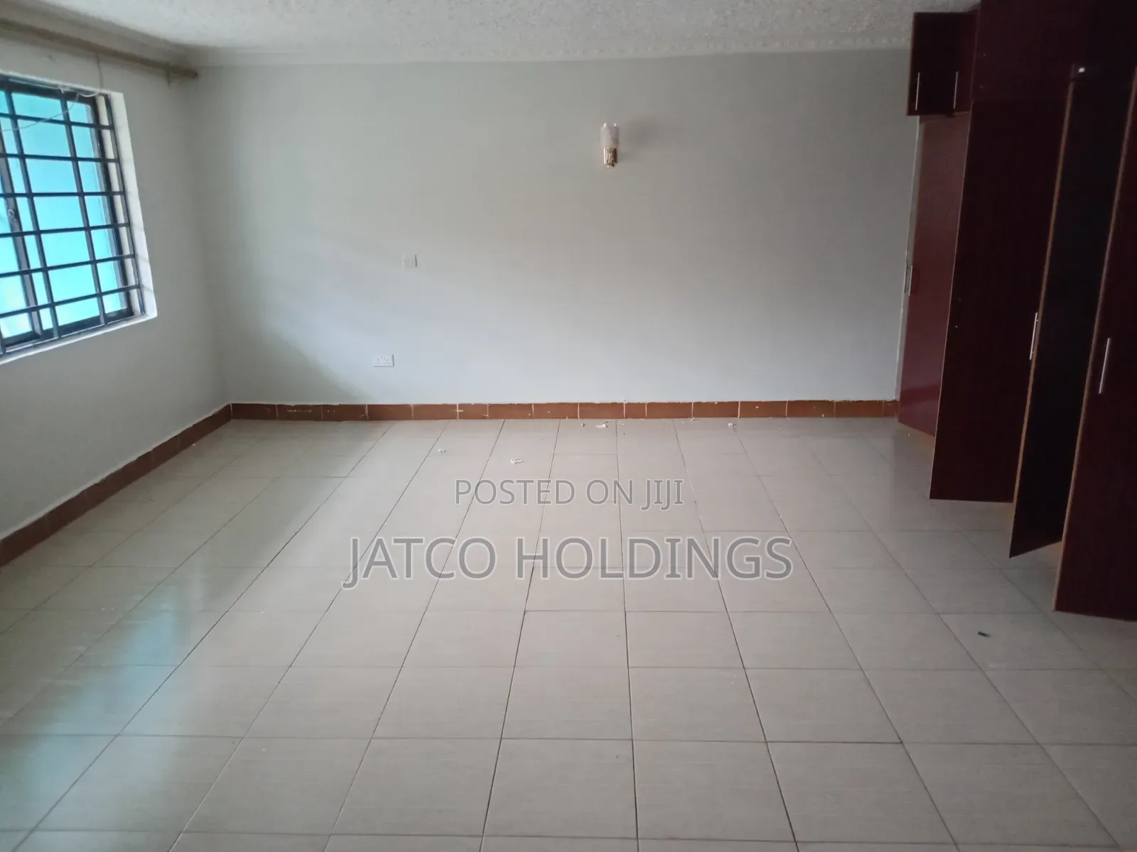 4bdrm Townhouse / Terrace in Chokaa, Njiru for rent