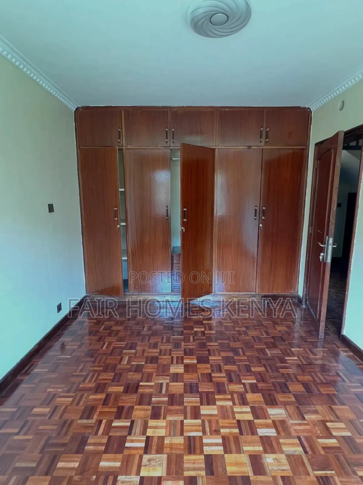 4bdrm Townhouse / Terrace in Riara Road, Maziwa for rent