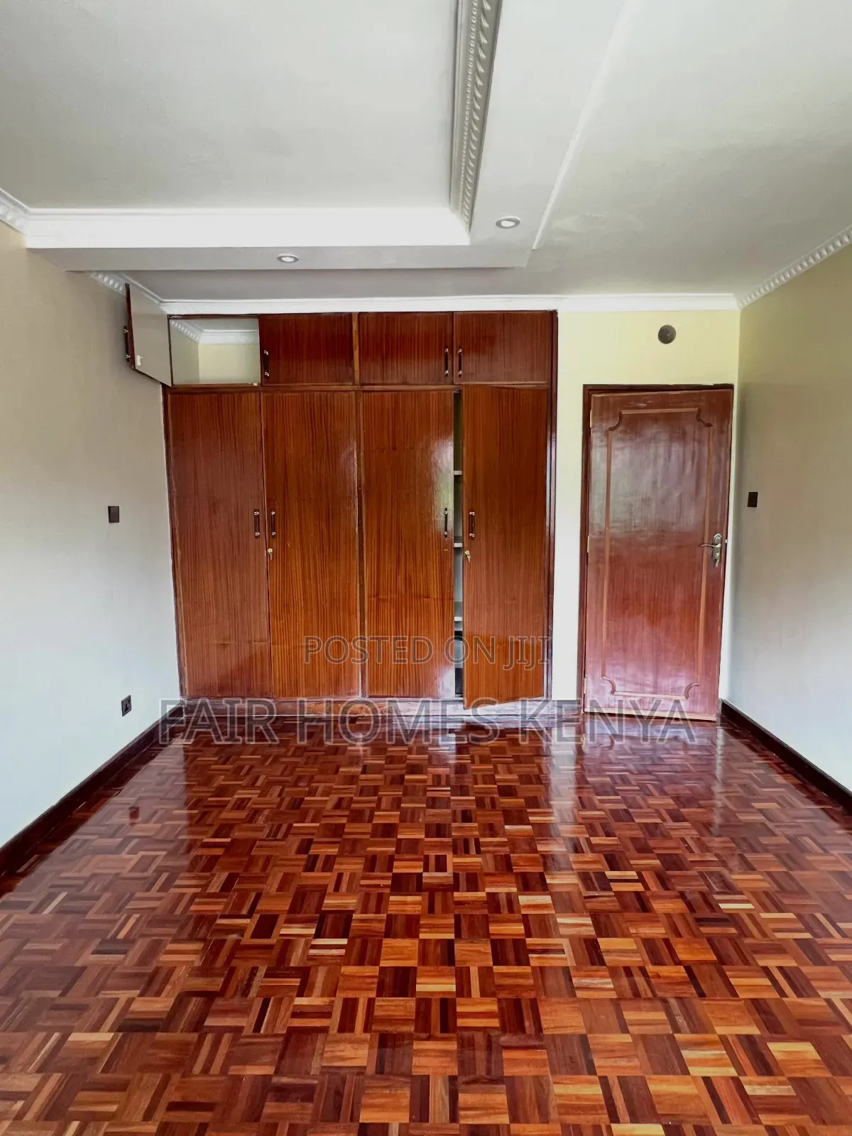 4bdrm Townhouse / Terrace in Riara Road, Maziwa for rent