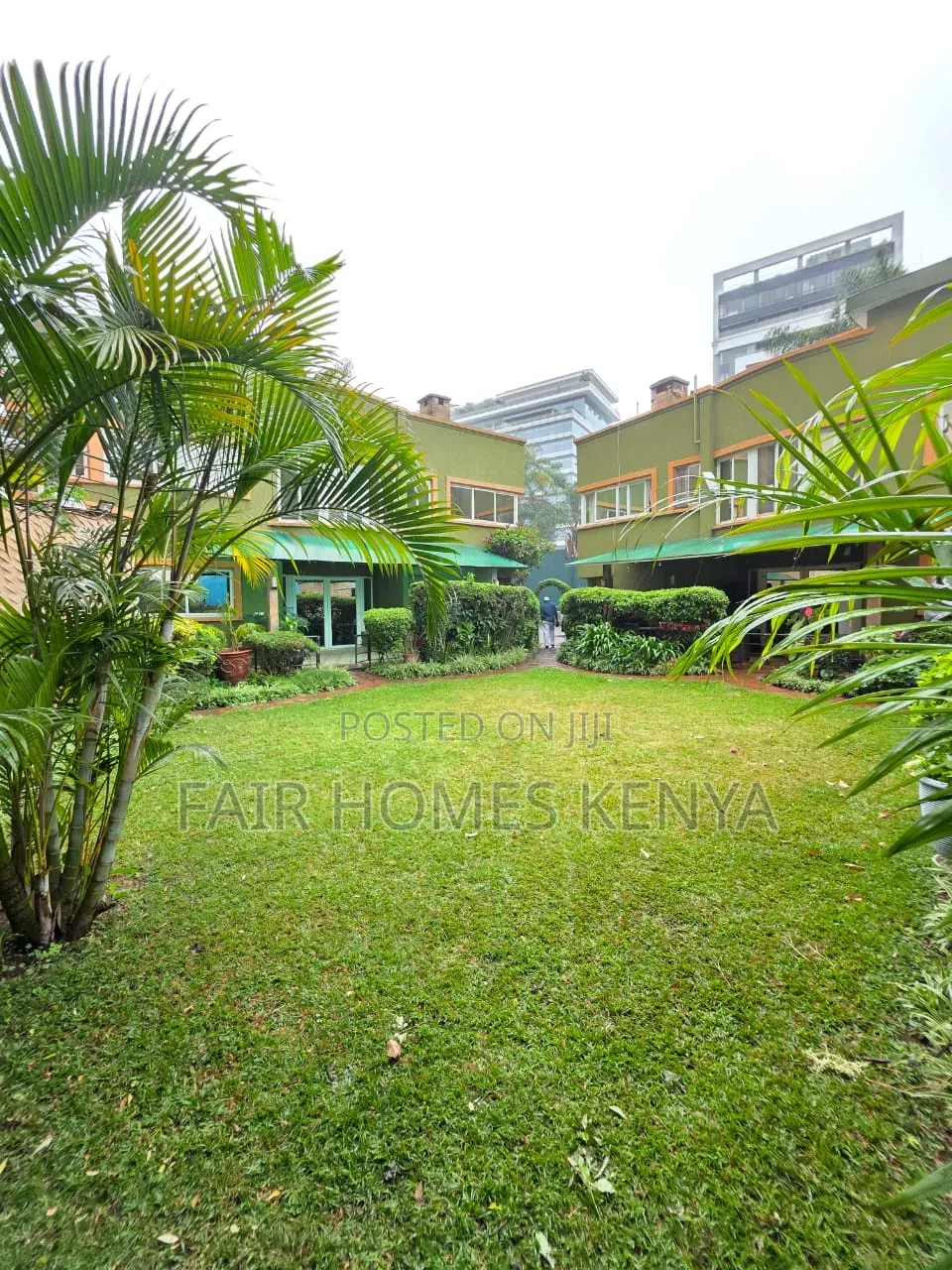 4bdrm Townhouse / Terrace in Riverside Drive for rent