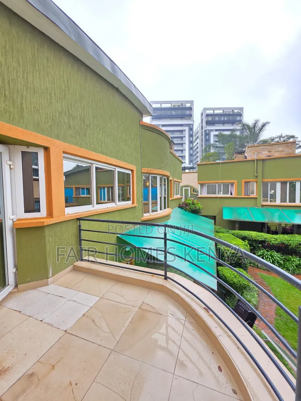 4bdrm Townhouse / Terrace in Riverside Drive for rent