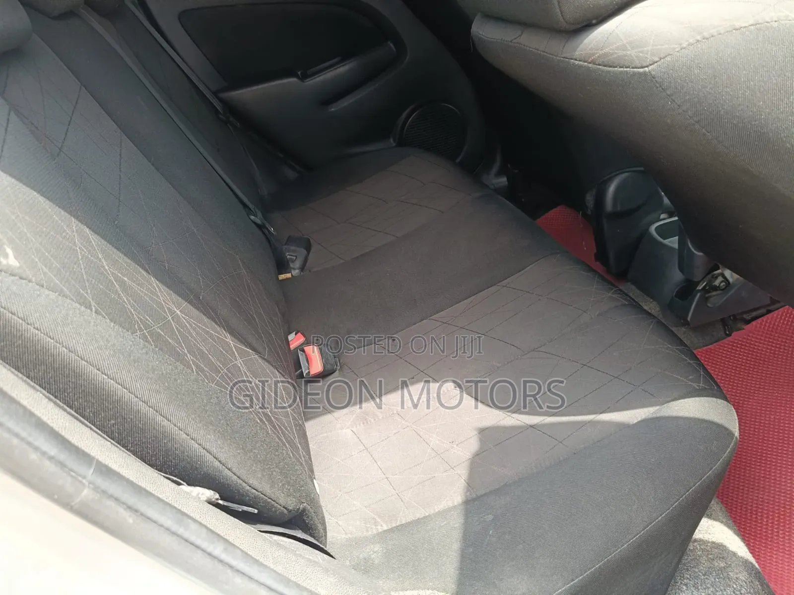 Mazda Demio 2012 Silver