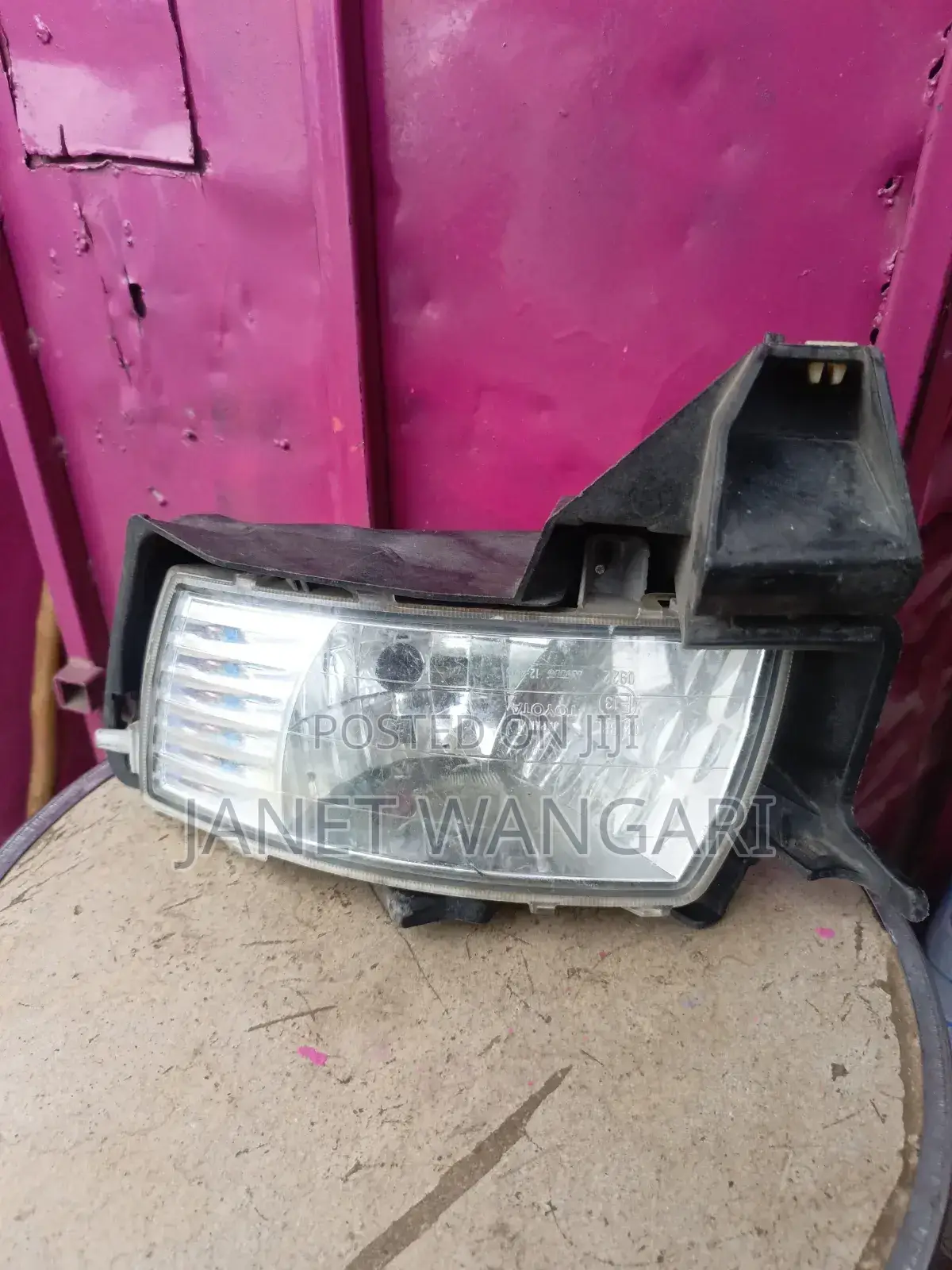 Complete Foglight and Holder Wish 2005