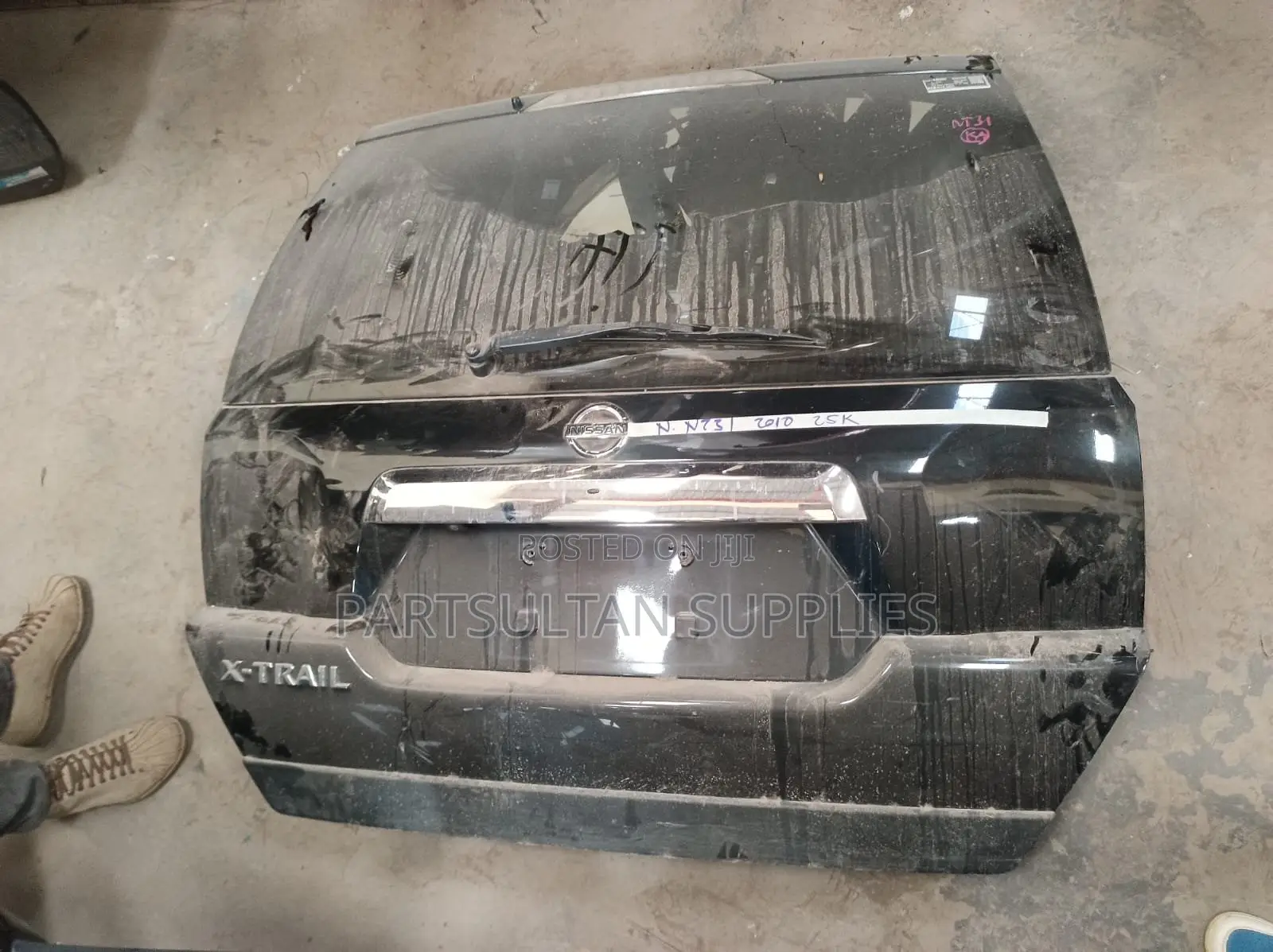 Tailgate Nissan X-Trail 2010