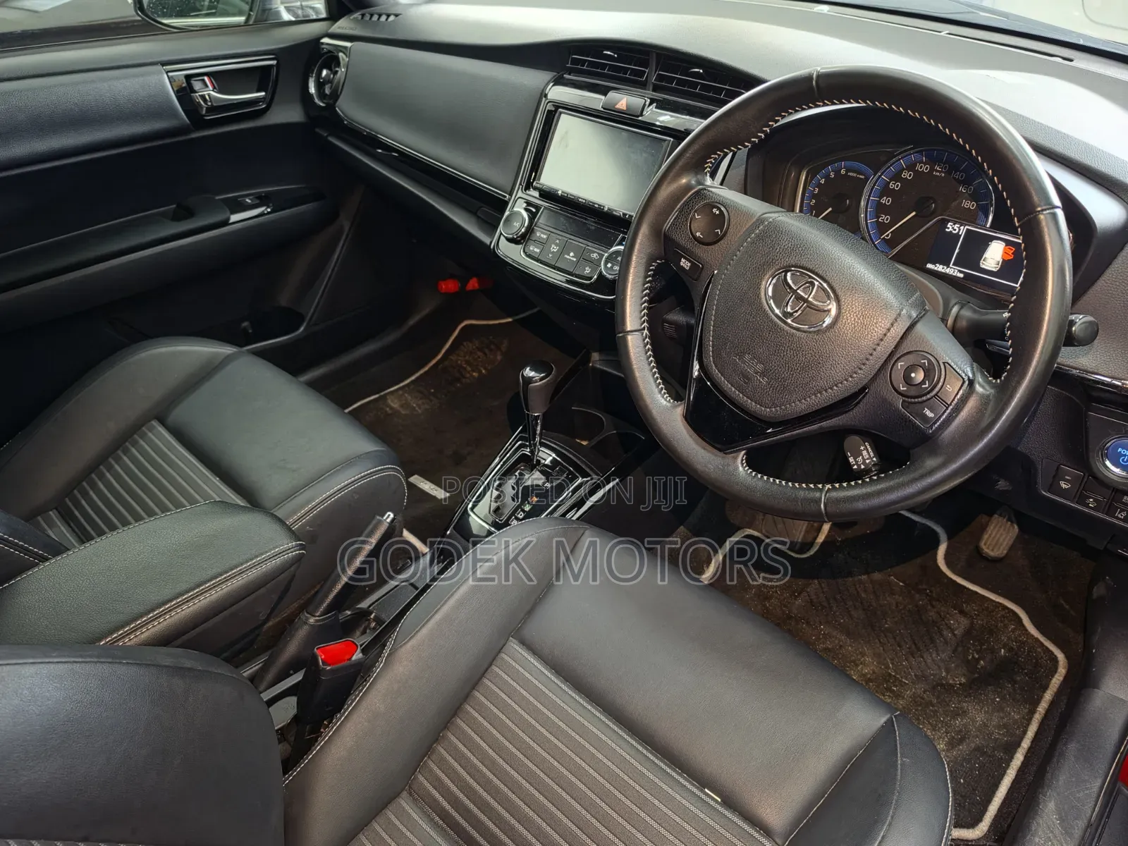 Toyota Corolla Fielder 2019 Red