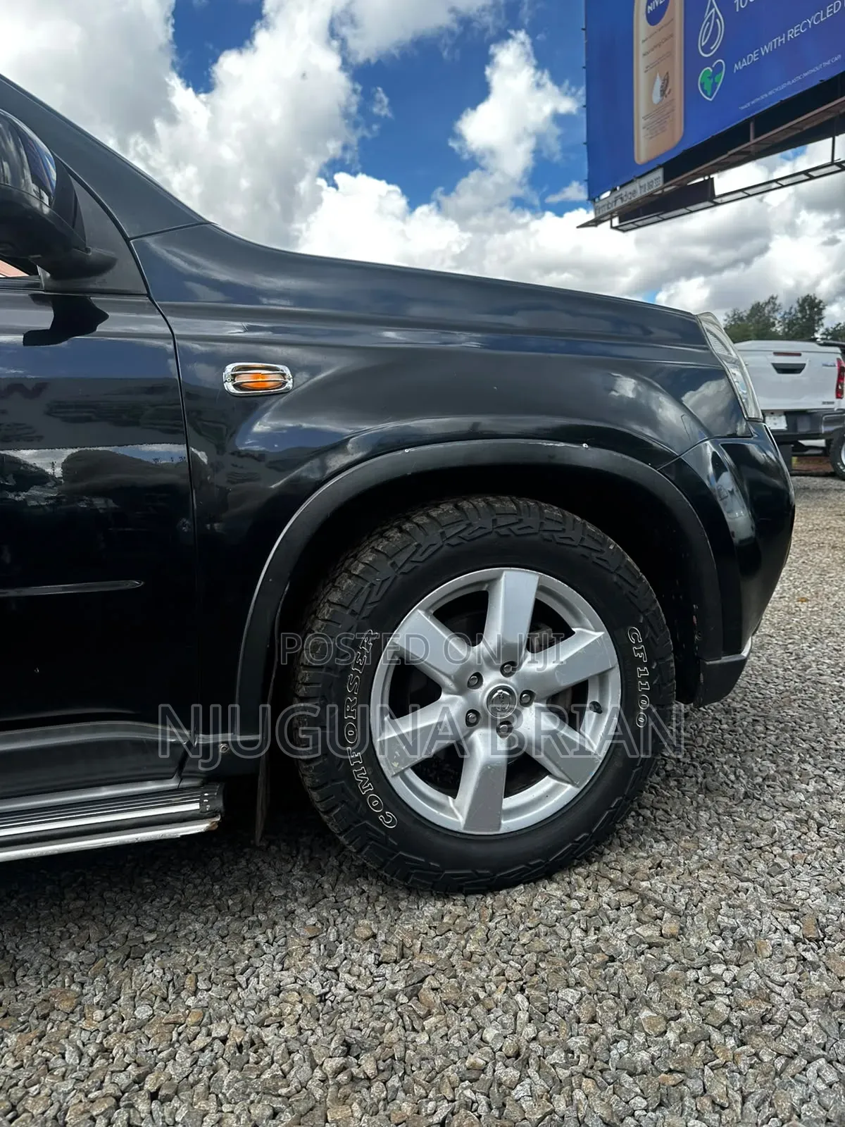Nissan X-Trail 2011 Black