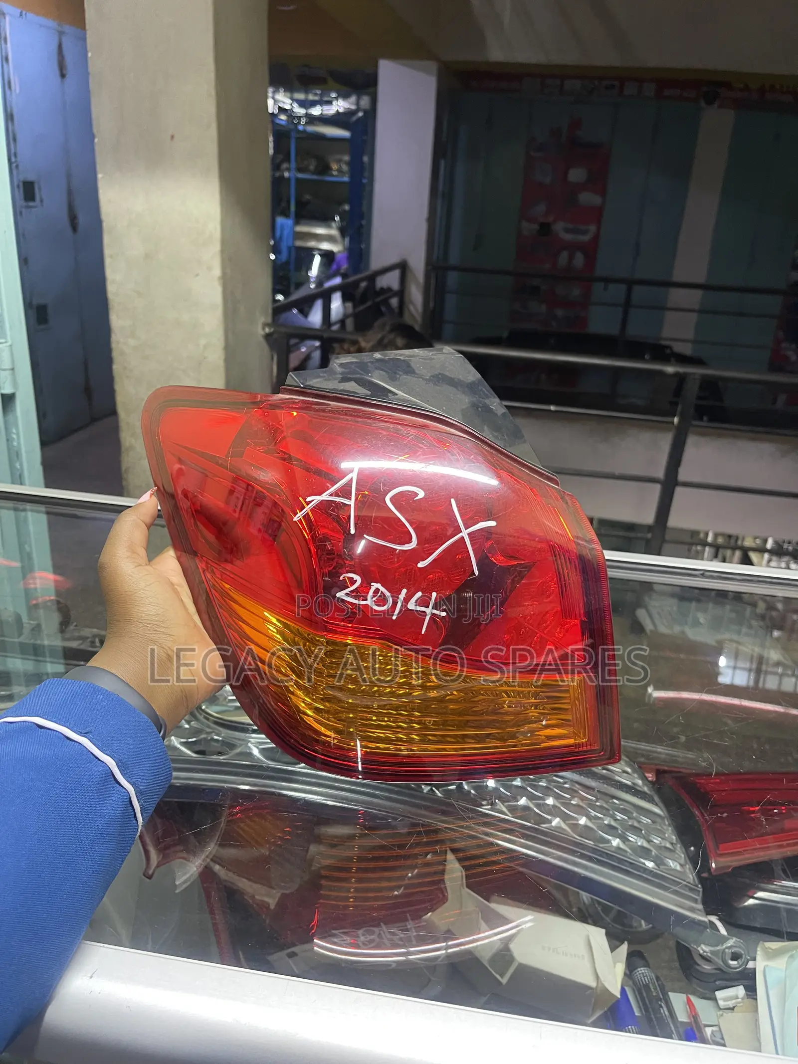 Mitsubishi RVR Taillight