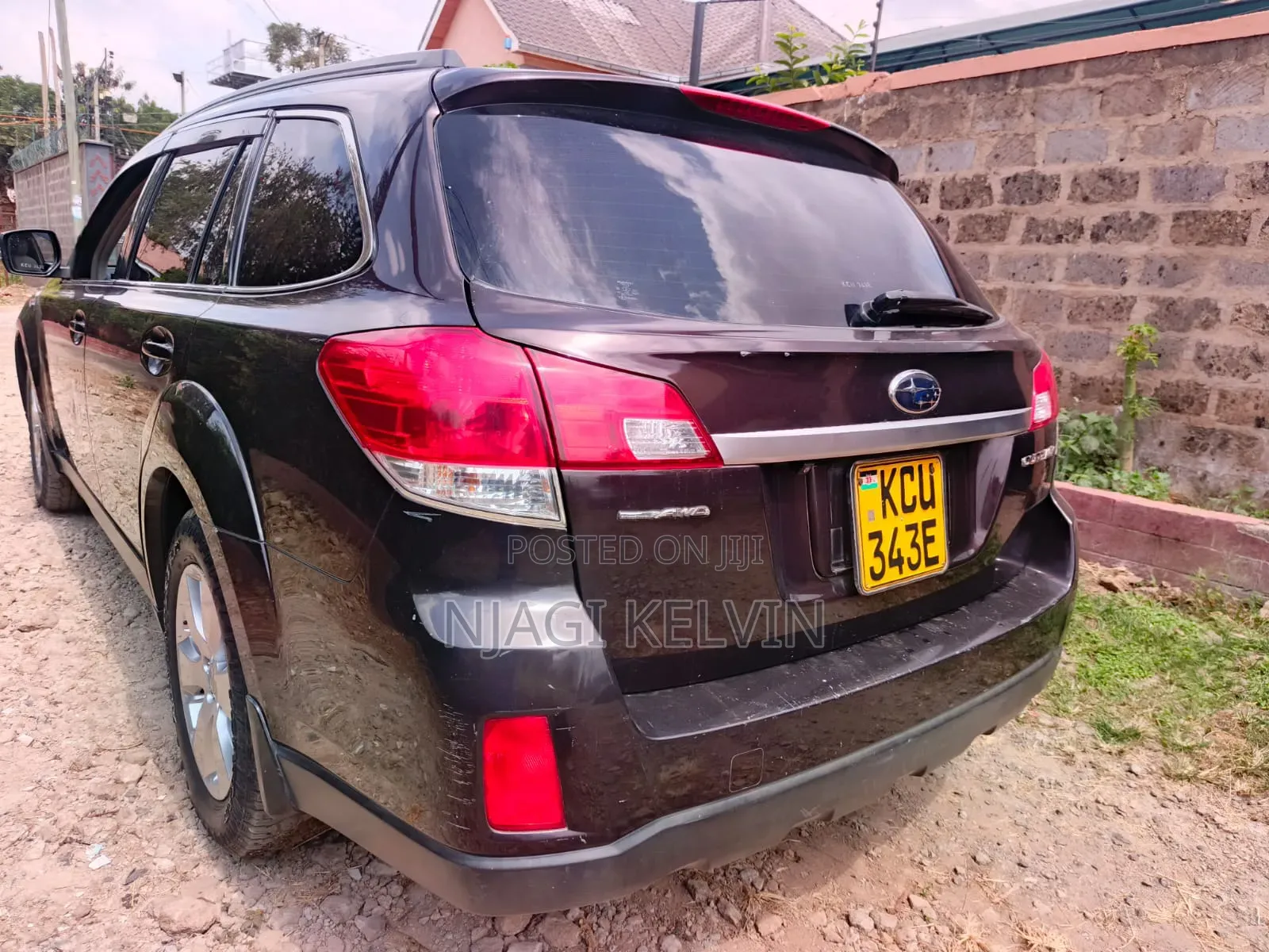 Subaru Outback 2012 Brown