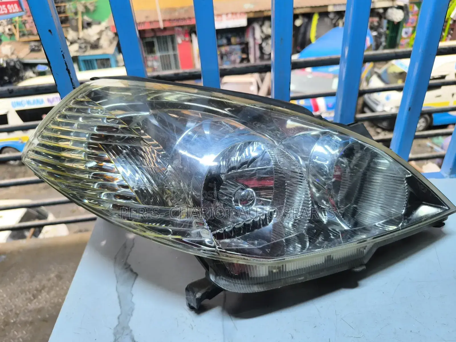 Nissan Wingroad Y11 Xenon Headlights