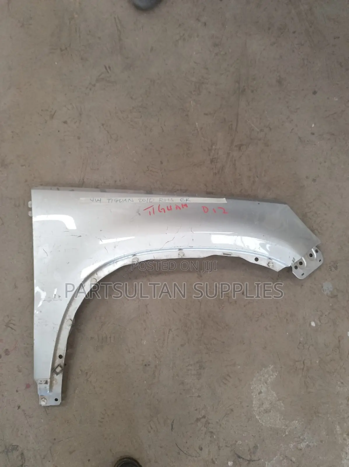 RHS Fender Vw Tiguan 2010