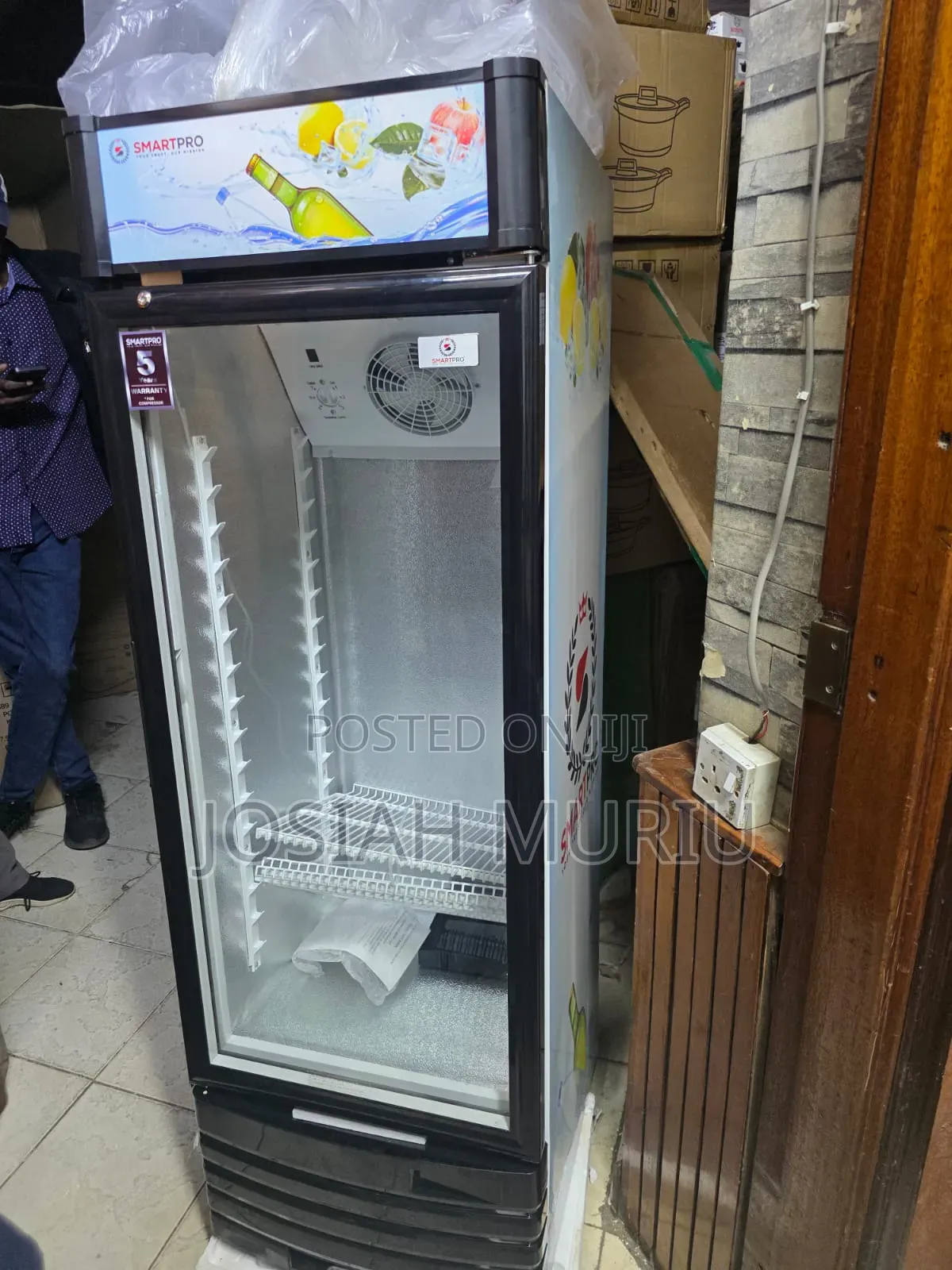 Smart Pro 209l Upright Display Fridge