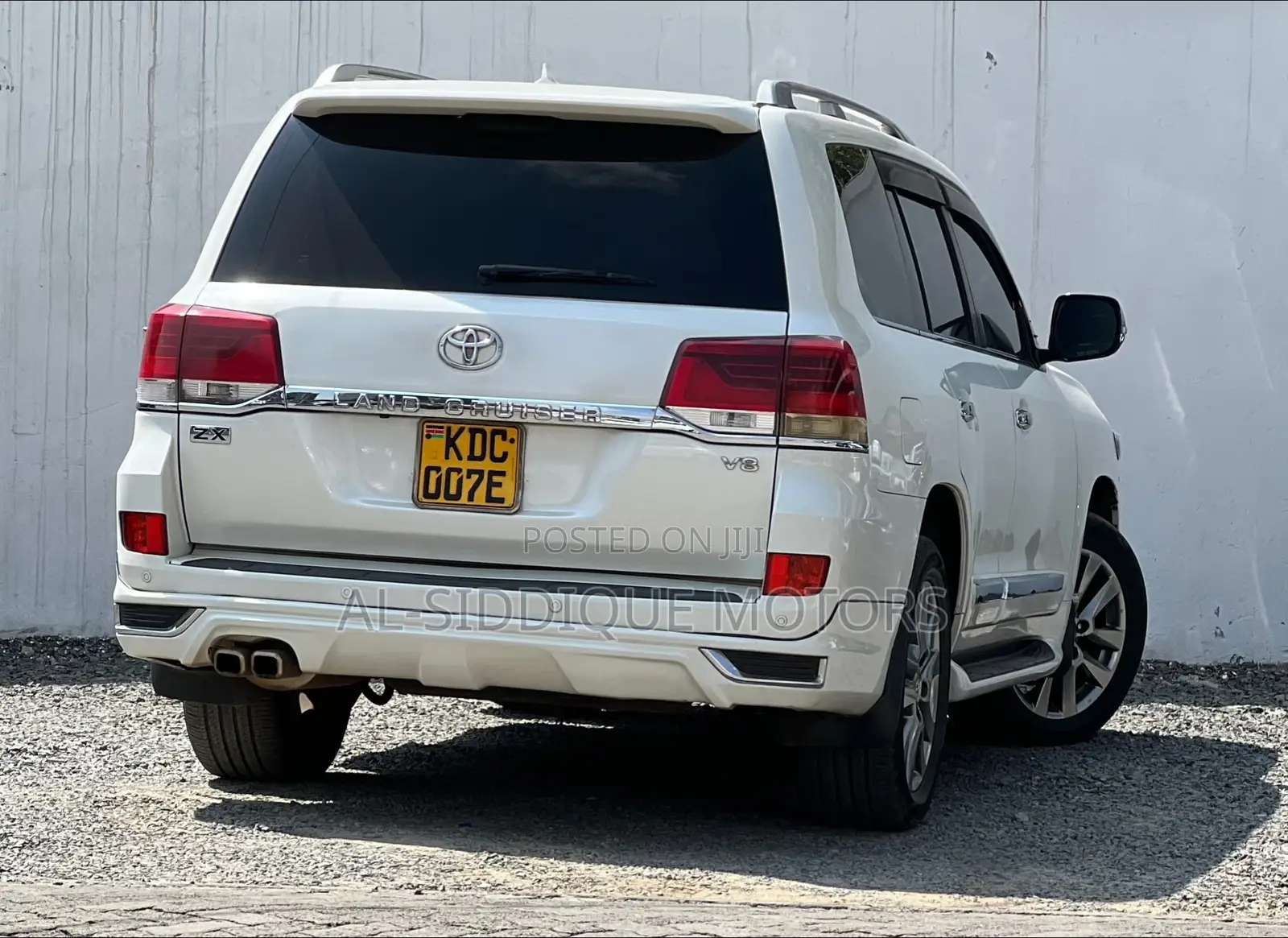 Toyota Land Cruiser 4.6 V8 ZX 2014 White