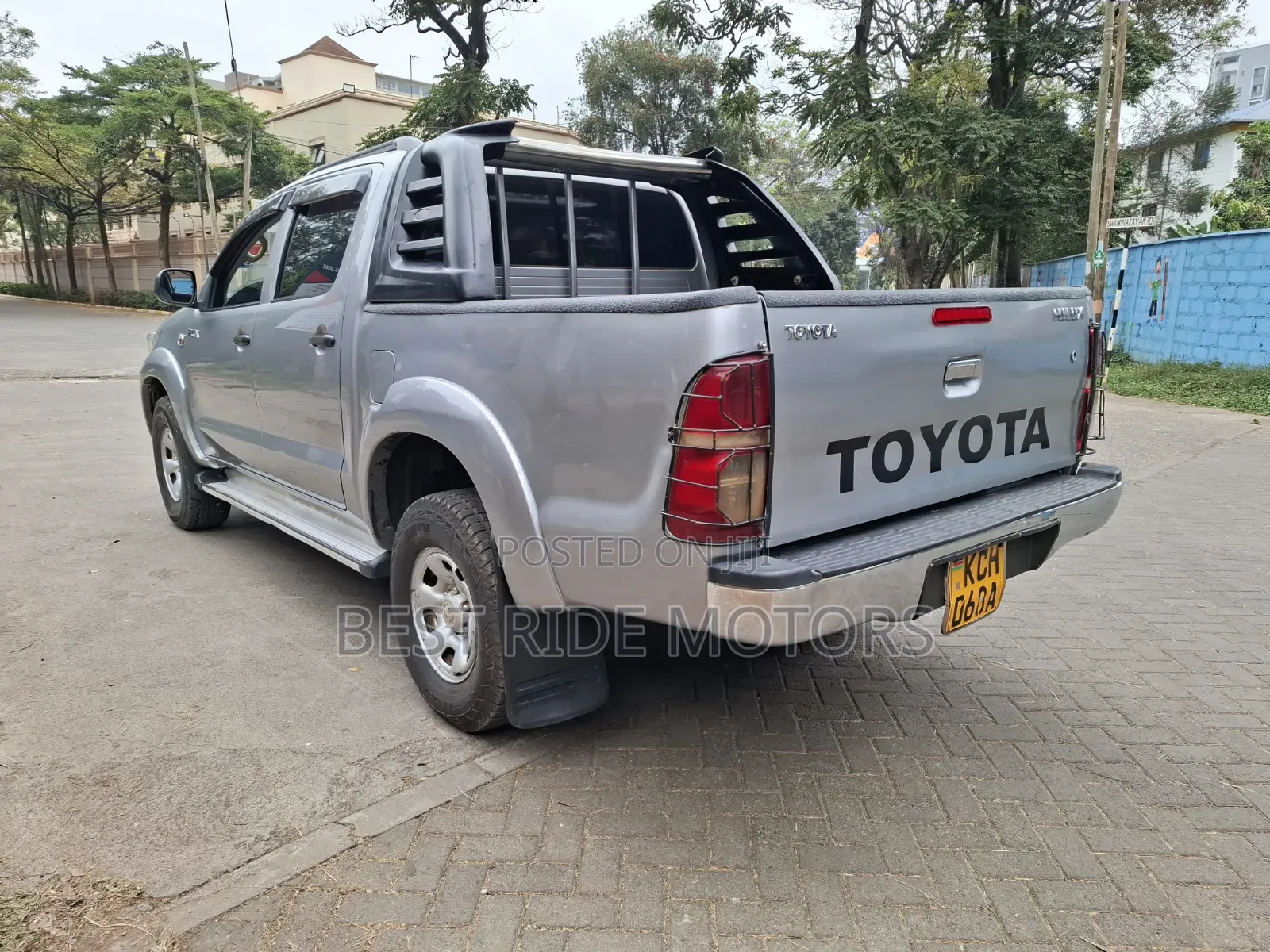 Toyota Hilux 2015 Silver