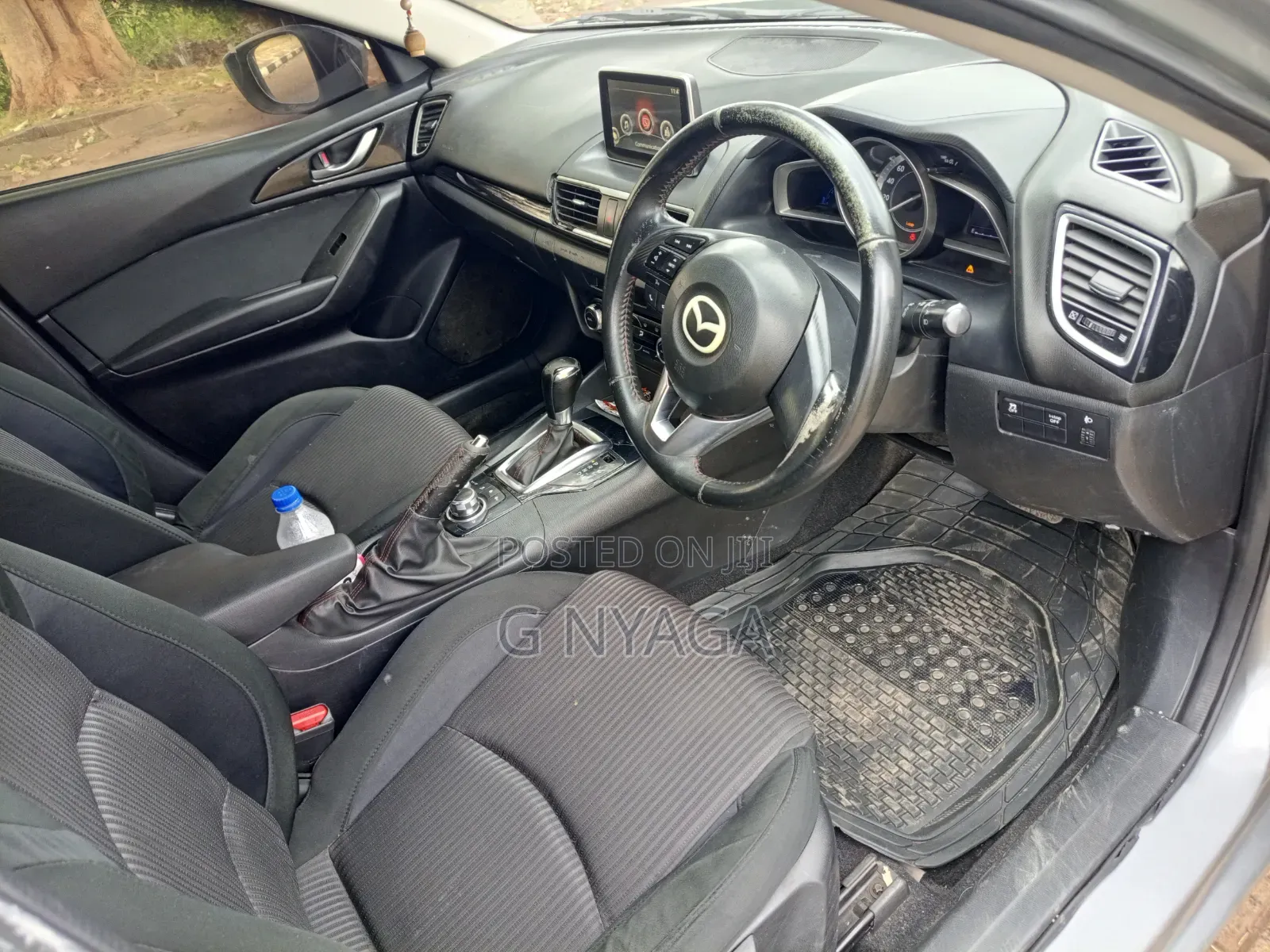 Mazda Axela SV Premium 2014 Gray