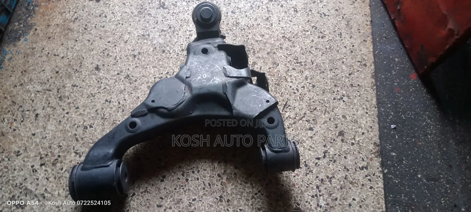 Lower Control Arms Toyota Land Cruiser 200 Series/V8